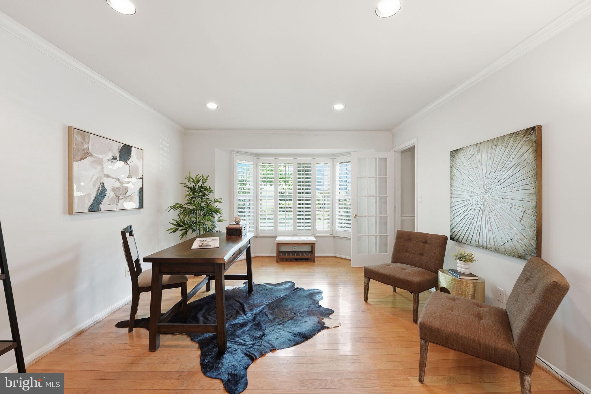 SPY HILL - Residential