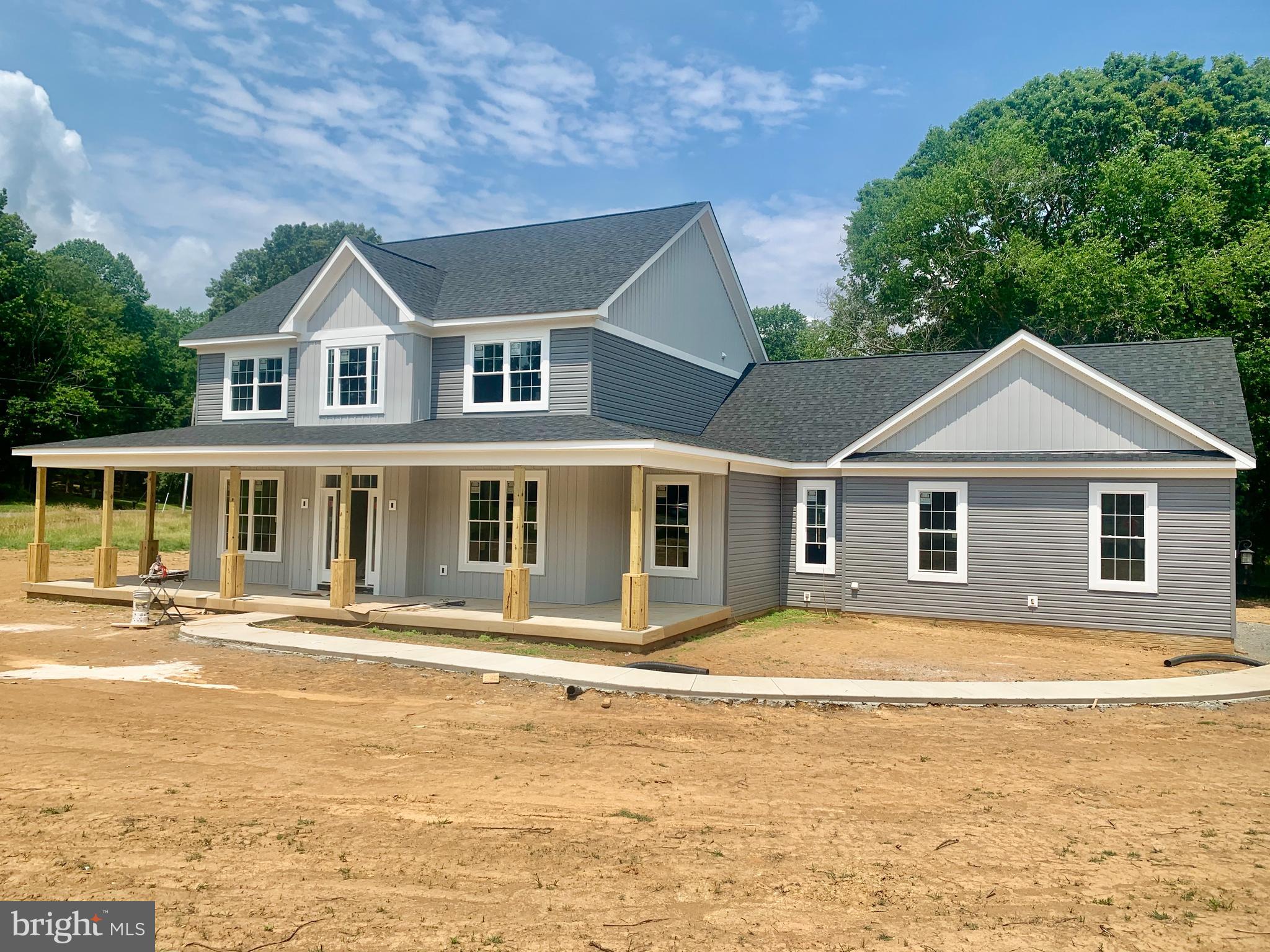 COUNTRY WOOD ESTATES - Residential