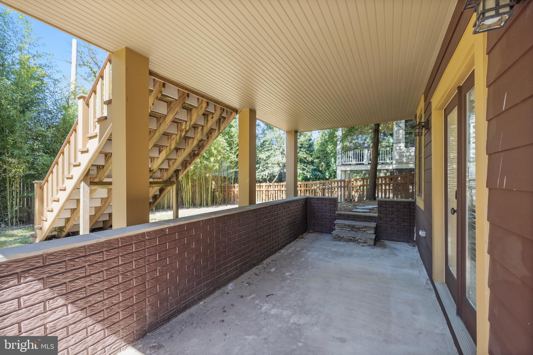 CLARENDON - Residential