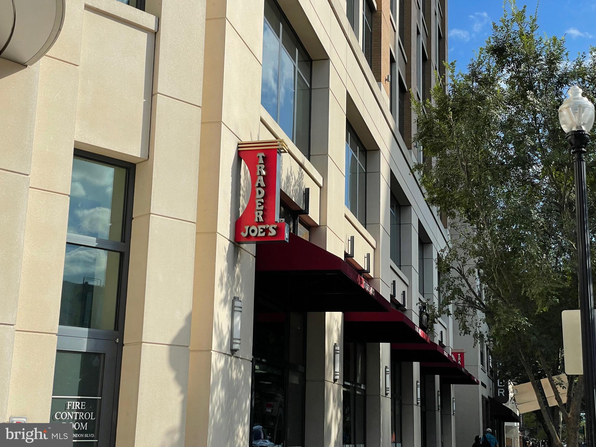 CLARENDON - Residential