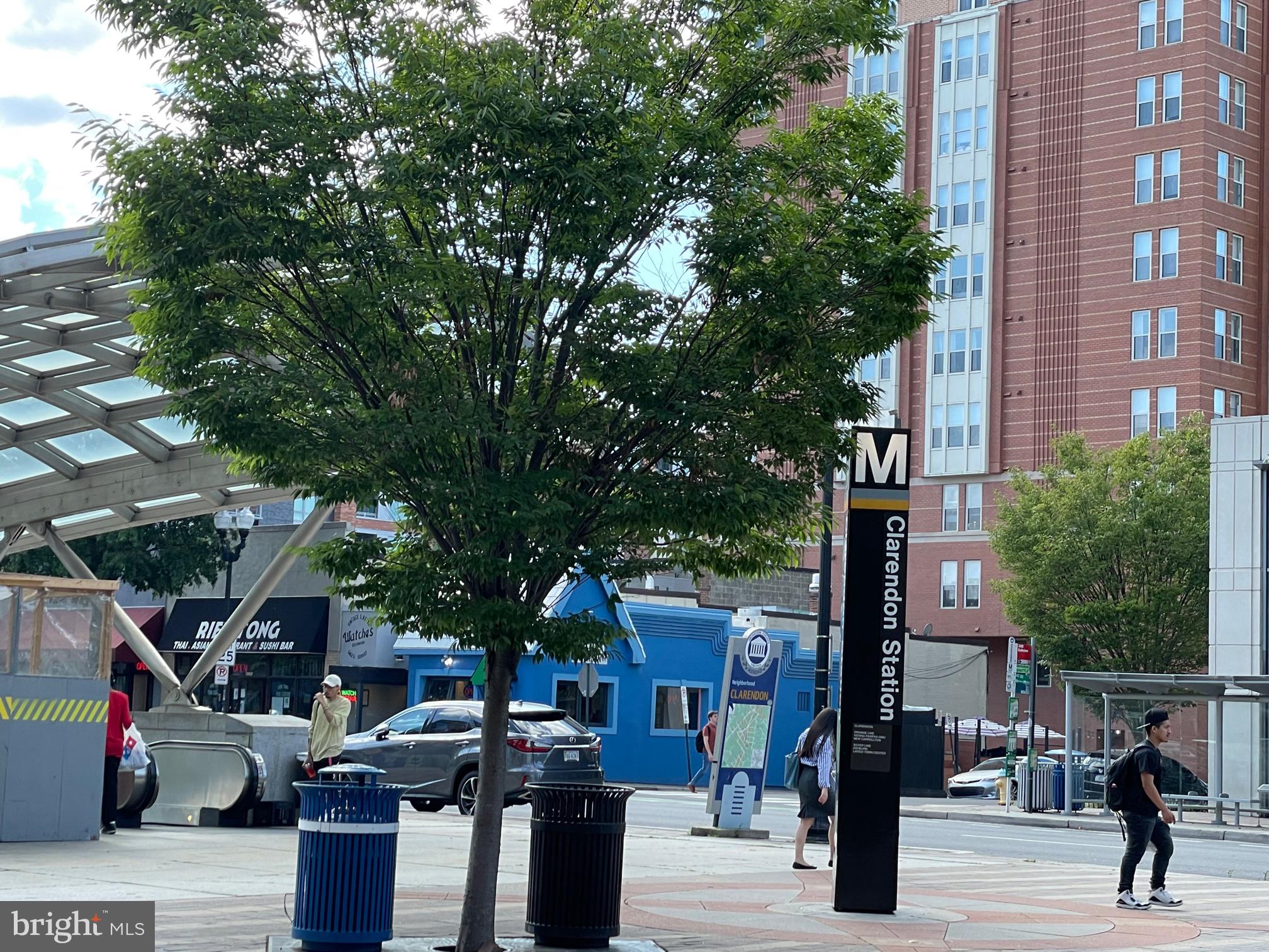 CLARENDON - Residential