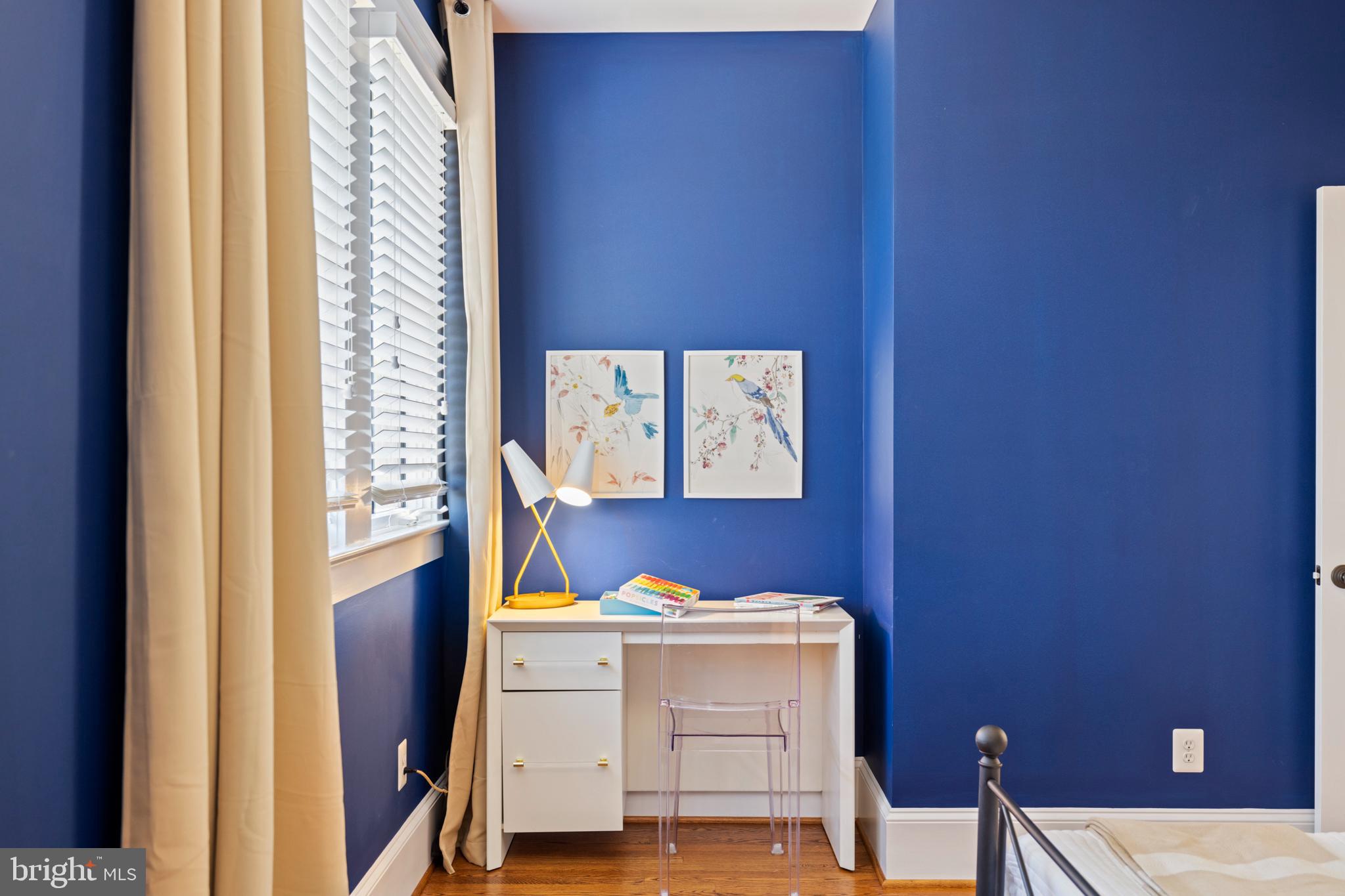 CLARENDON - Residential