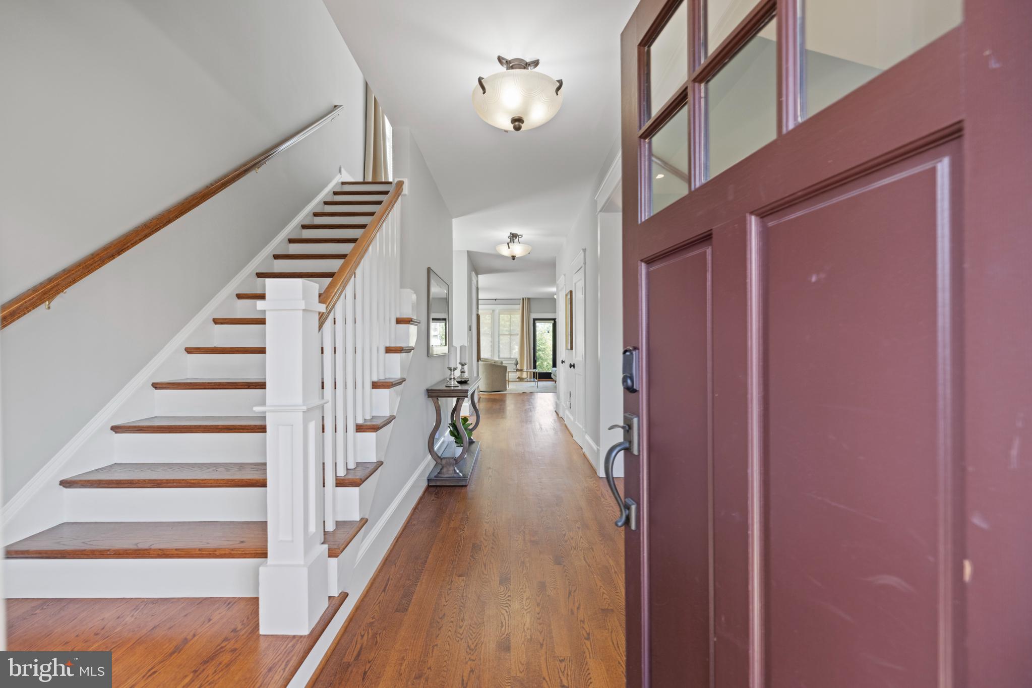 CLARENDON - Residential