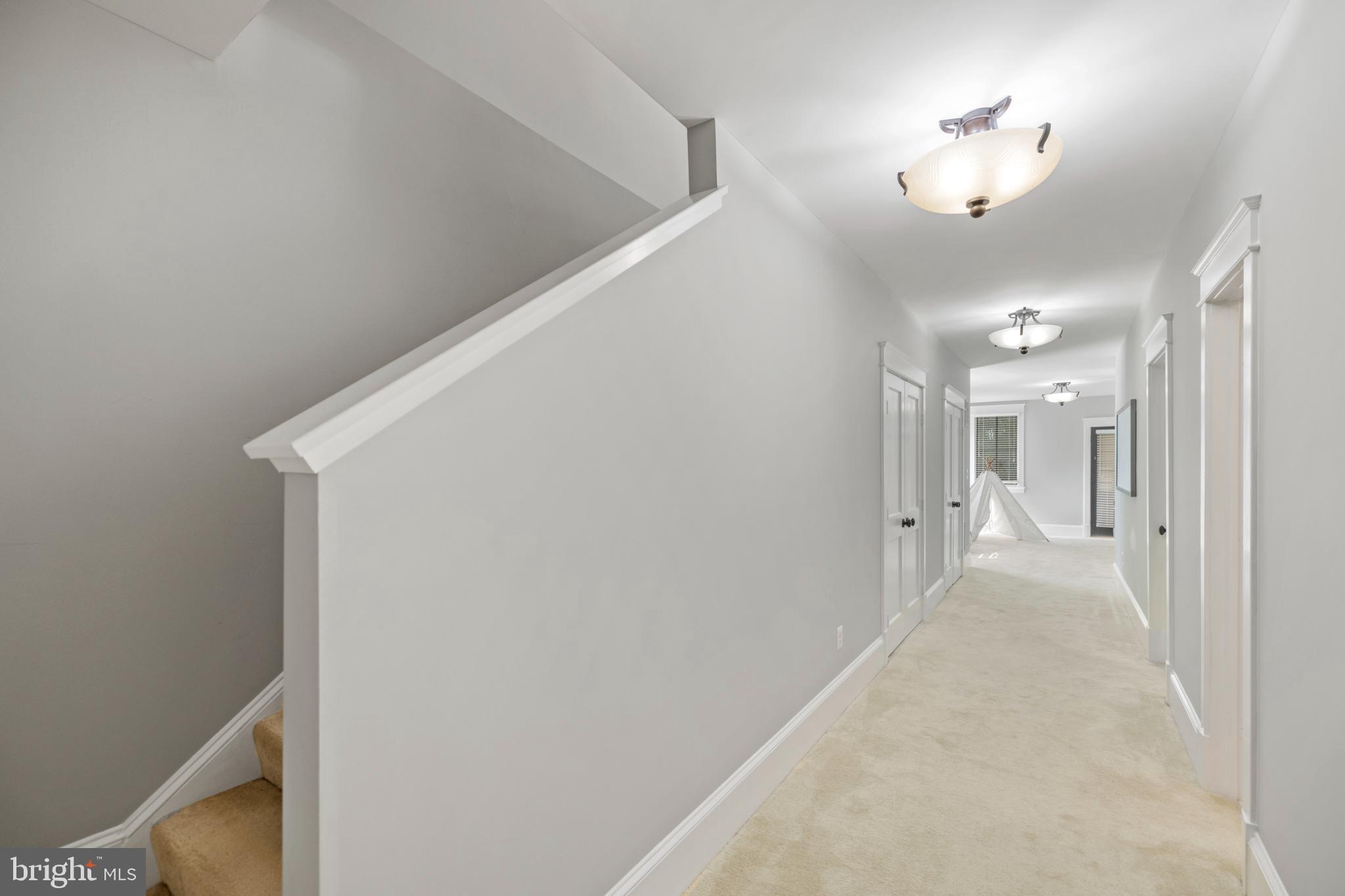 CLARENDON - Residential