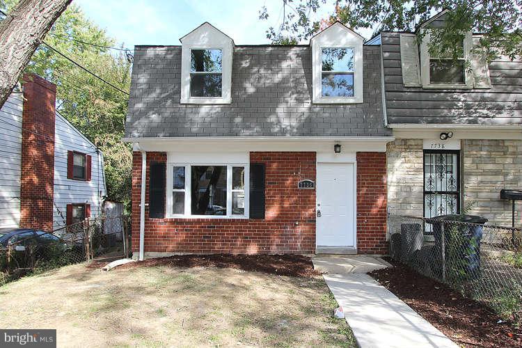 PALMER PARK - Residential Lease