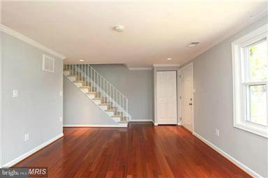 PALMER PARK - Residential Lease