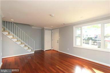 PALMER PARK - Residential Lease