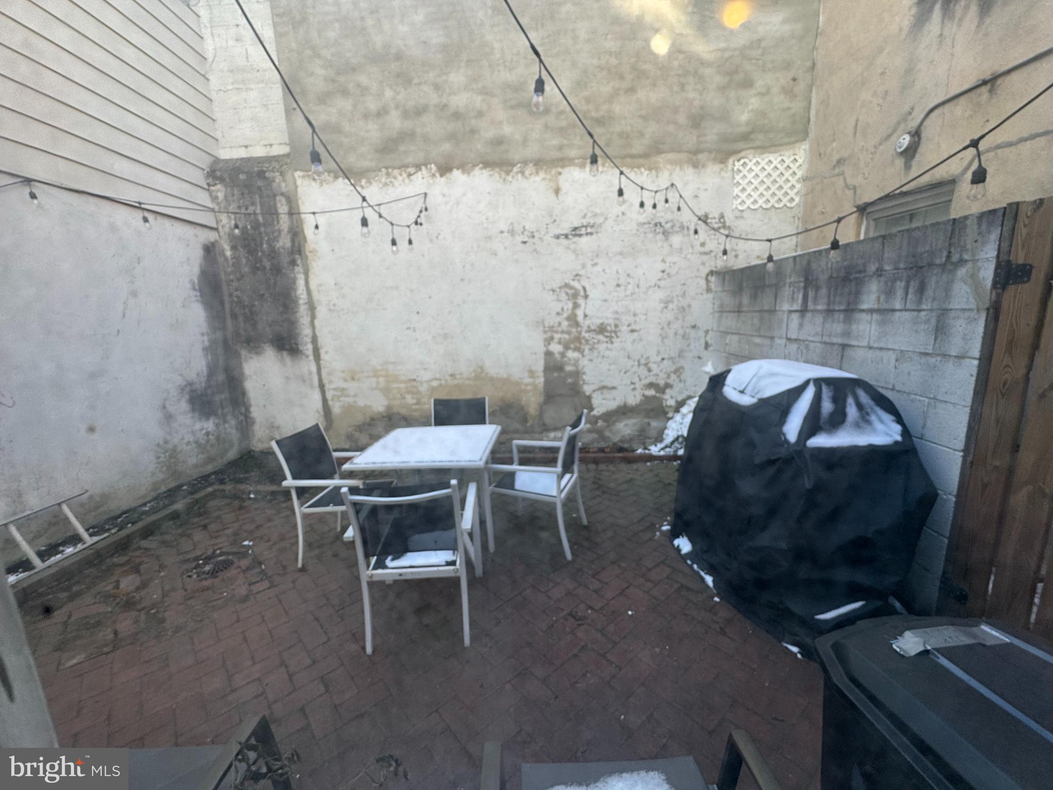 OLD CITY - Commercial Sale