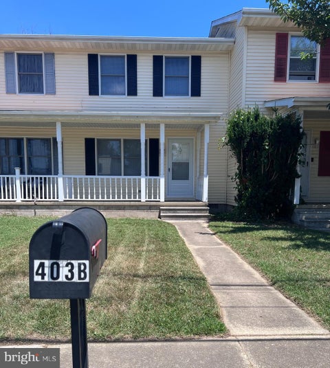 Townhouse For Sale - 403 B Cowgill Street<br/> DOVER, DE 19901