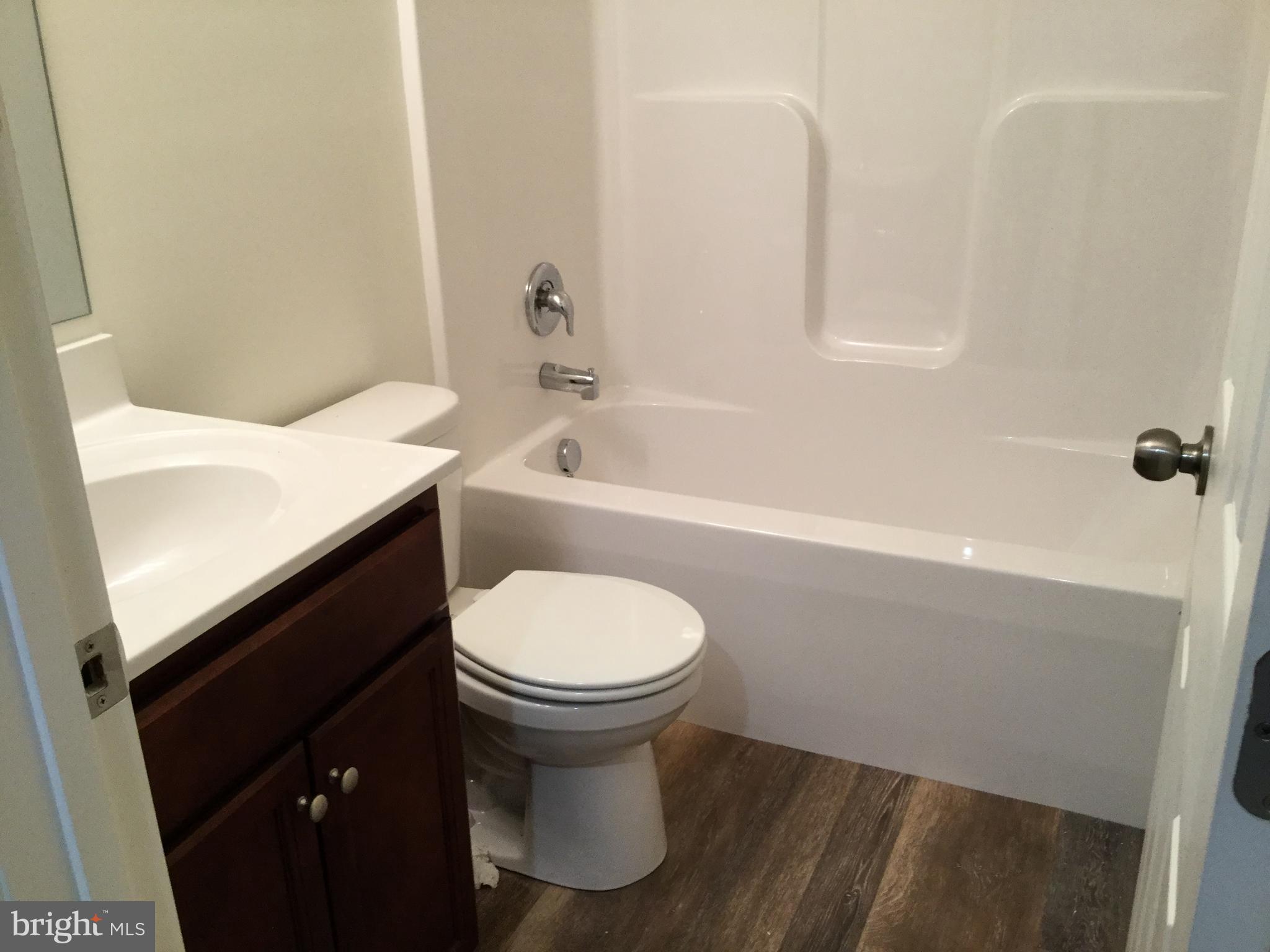 143 N FORT STREET 2