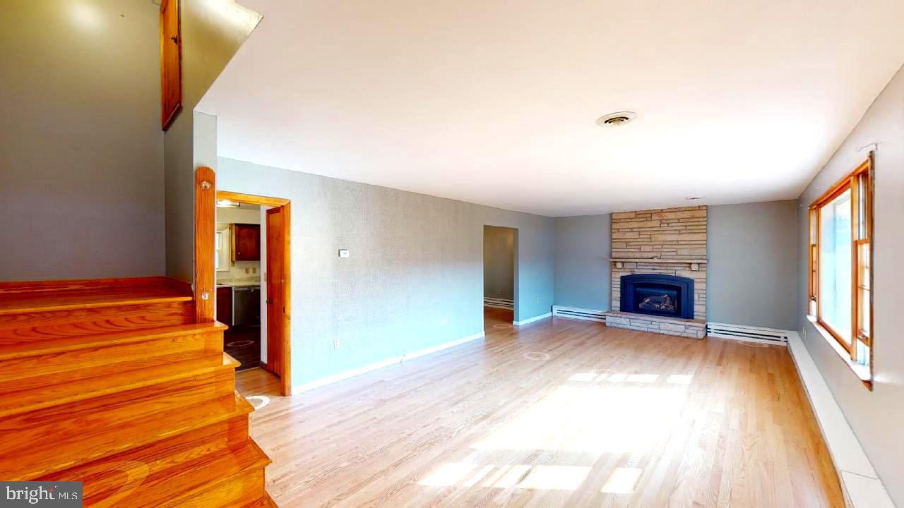 AIRPORT ADDITION - Residential