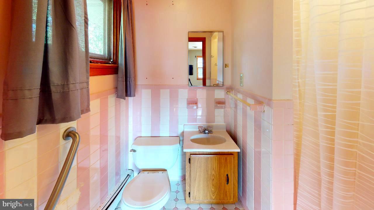 AIRPORT ADDITION - Residential