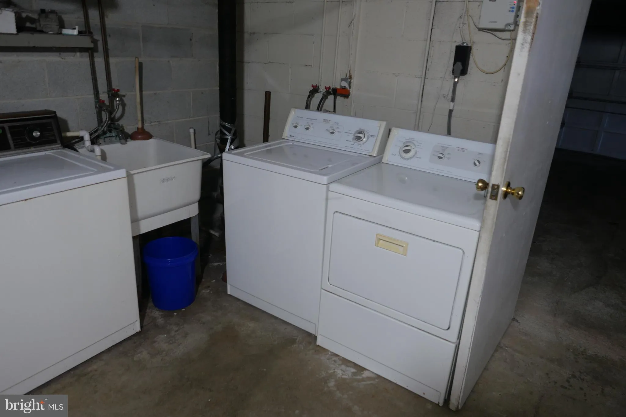 Clifton Heights, Pennsylvania 19018, United States, 2 Bedrooms Bedrooms, ,1 BathroomBathrooms,Residential,Active,103883