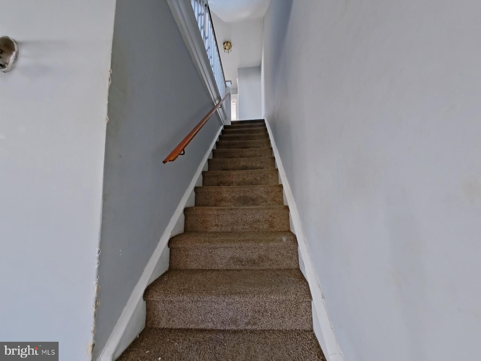 LANDSDOWNE STATION - Residential