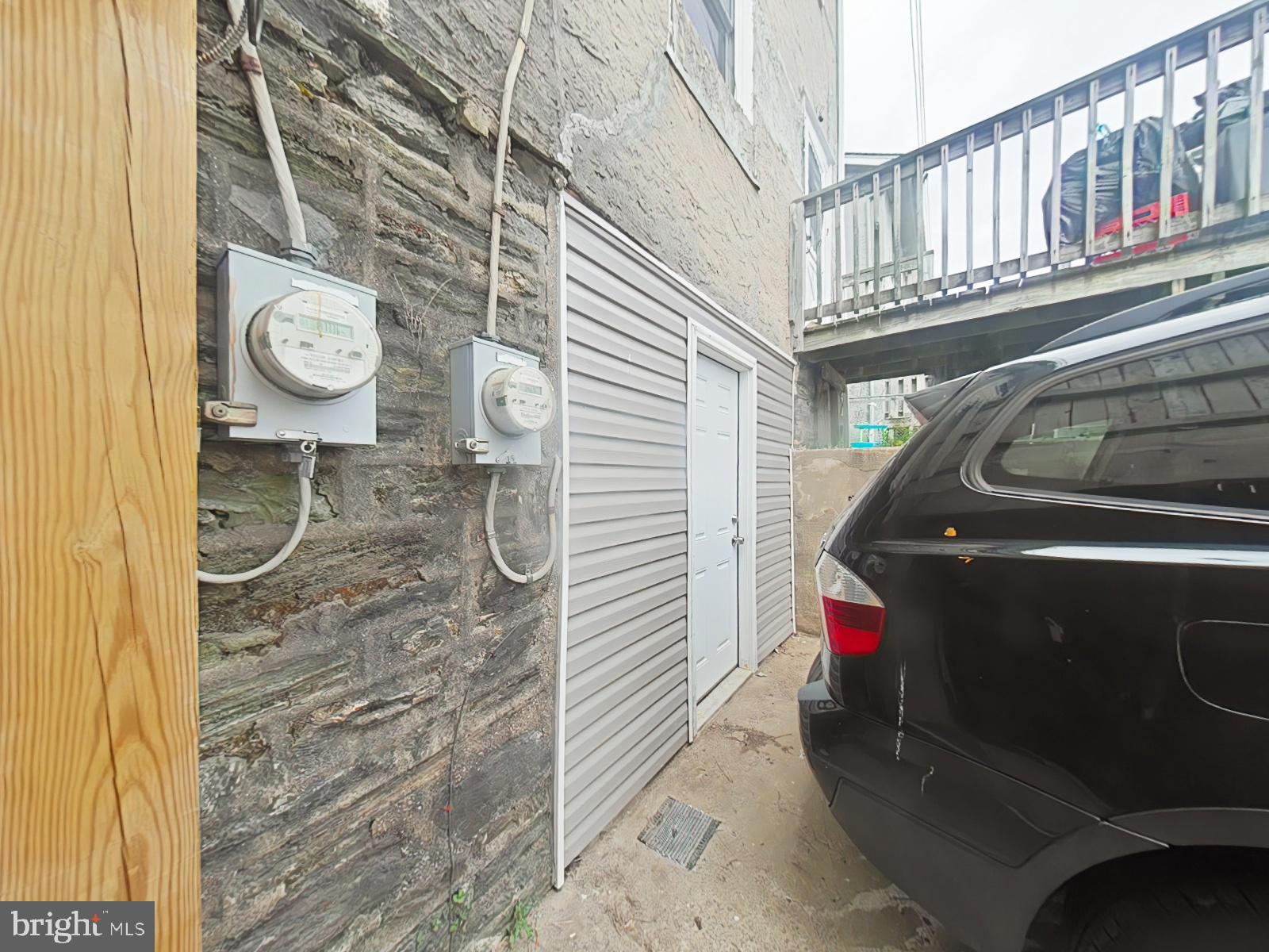 LANDSDOWNE STATION - Residential