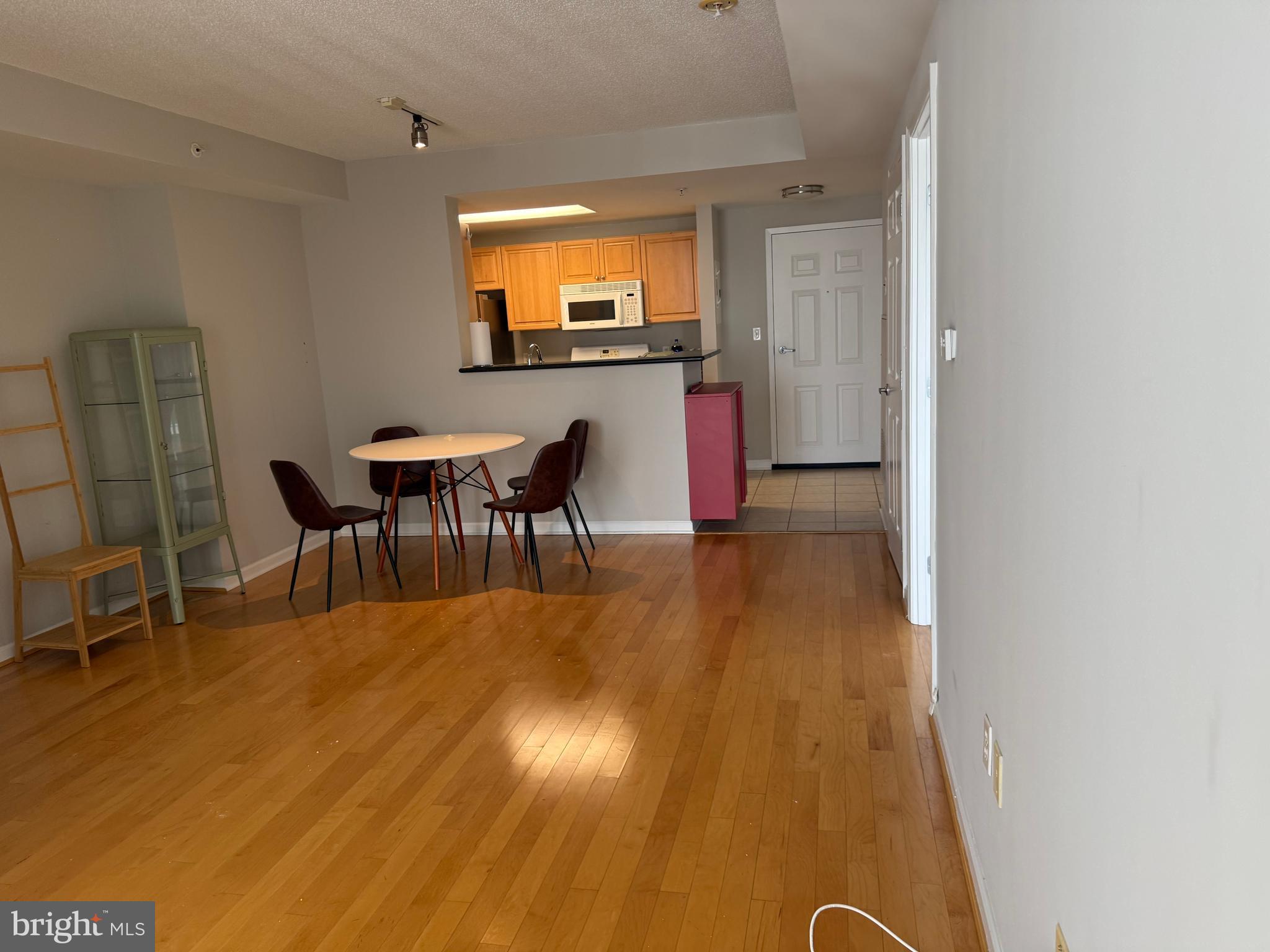 WILTON HOUSE - Residential