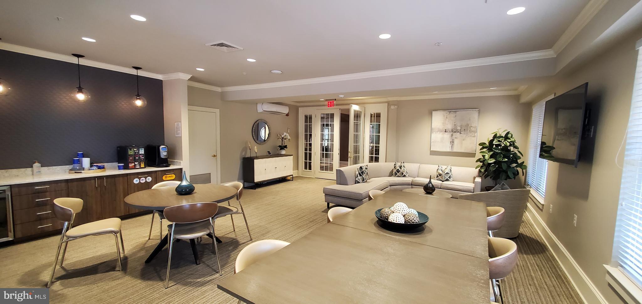 11800 OLD GEORGETOWN 1103