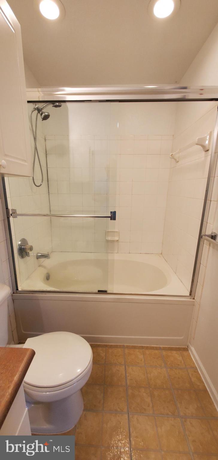 WHITE FLINT STATION - Residential