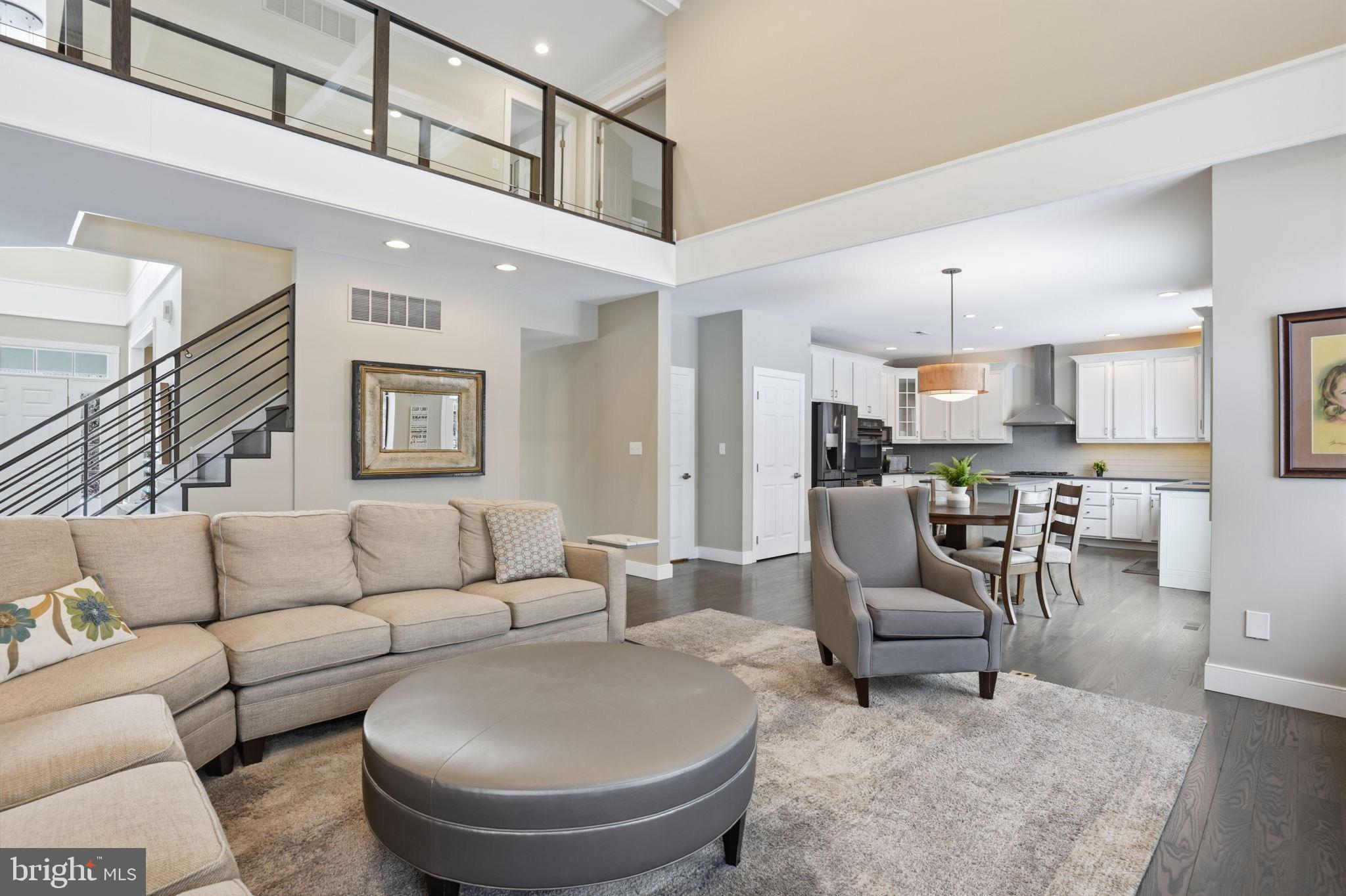 OVERLOOK AT NEWTOWN - Residential