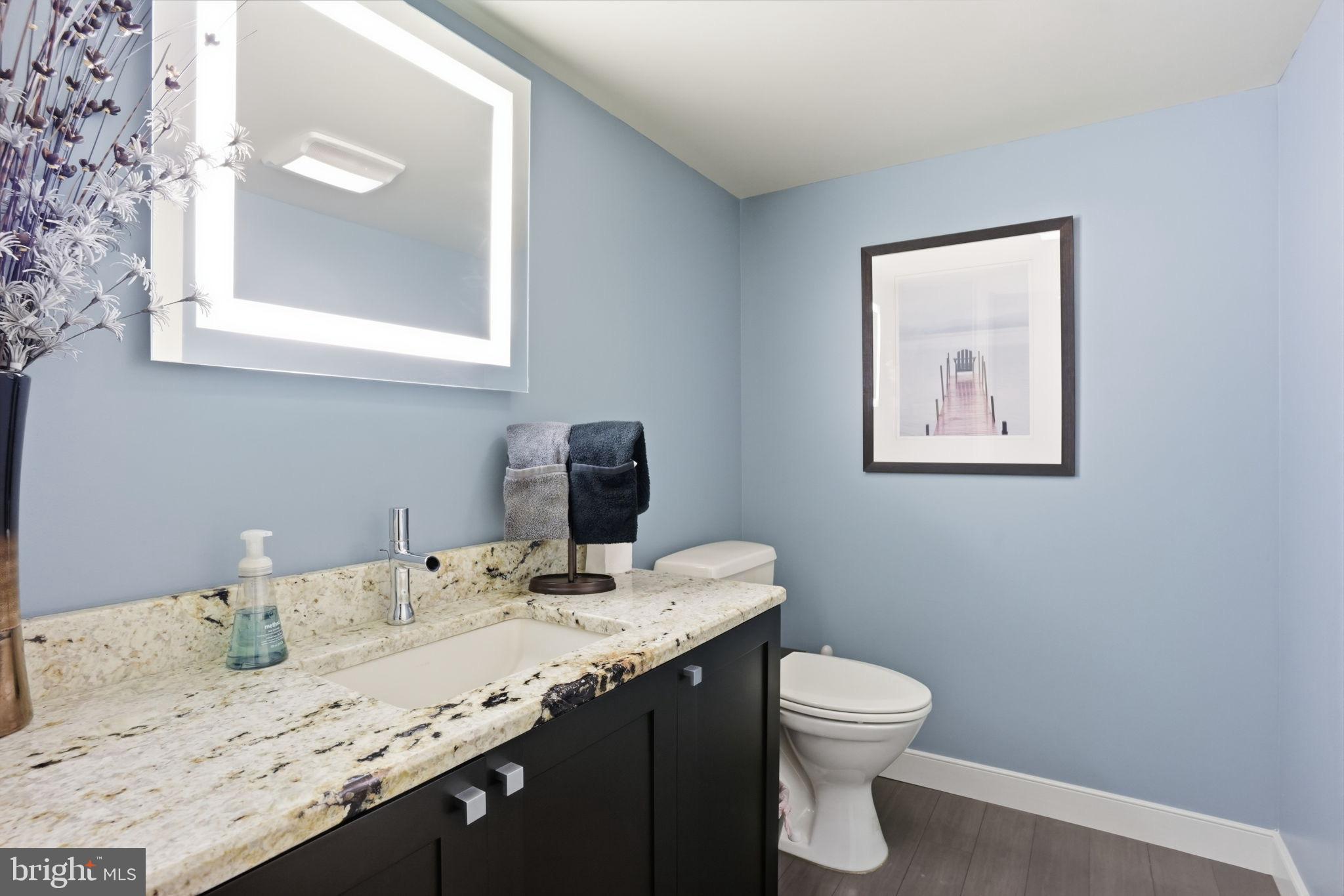 OVERLOOK AT NEWTOWN - Residential