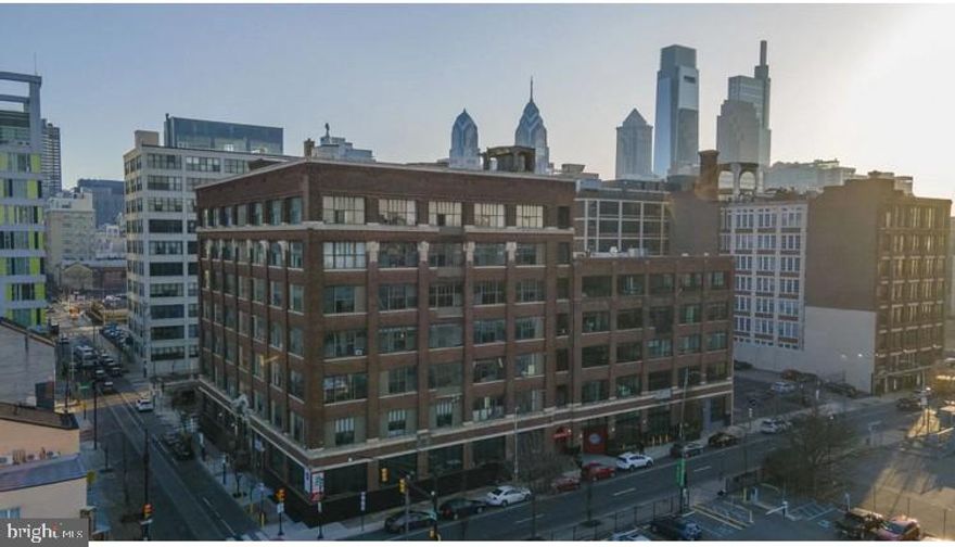 Loft District
Complement your interests and personality by choosing this trendy Philadelphia neighborhood.
No matter what your specific style might be, a modern apartment in Philadelphia's Lofts district is your ticket to city-living satisfaction. With a variety of unit layout options, you are sure to find an ideal apartment that fits your preferences.  The Regis Group has expanded this building with new amenities and on-site parking to continue to provide the best experience to residents. 
The Wolf Building is only a 10-minute walk to Center City.  This neighborhood is constantly growing with improvements such as the new rail park located just across the street.  Blocks away from shopping on Spring Garden Avenue along with close public transportation.  Whatever your needs might be, our team at The Regis Group makes it a priority to accommodate them.