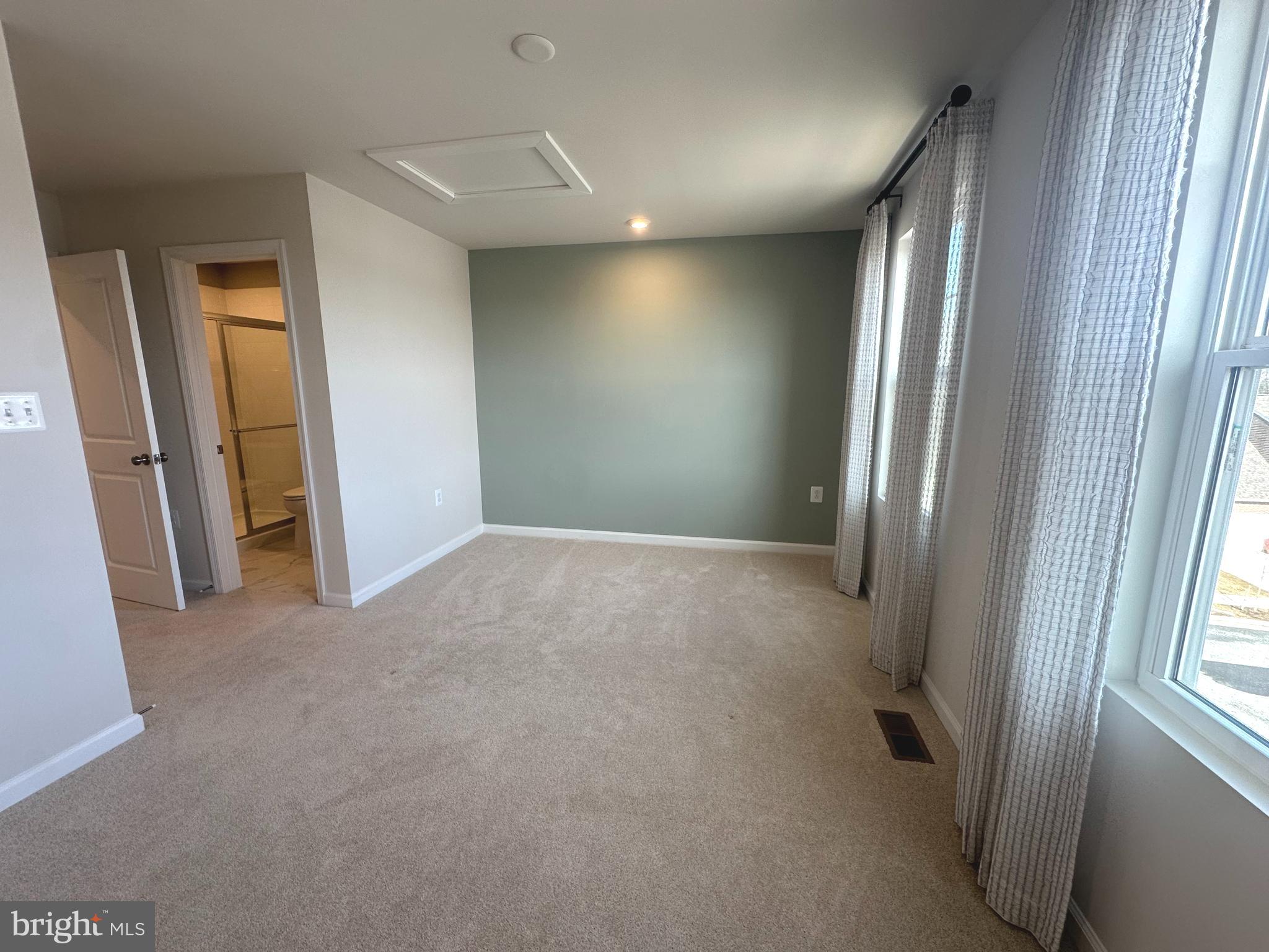 PRESIDENTS POINTE - Residential Lease