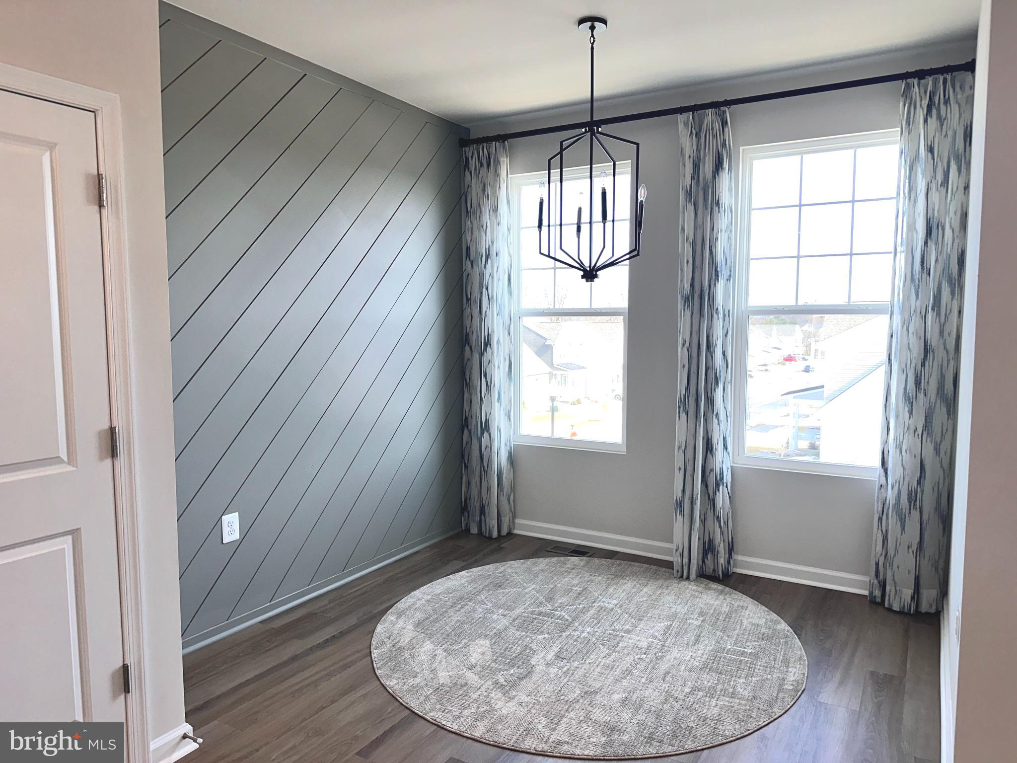 PRESIDENTS POINTE - Residential Lease