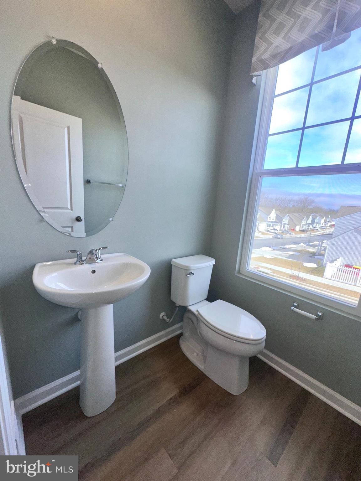 PRESIDENTS POINTE - Residential Lease