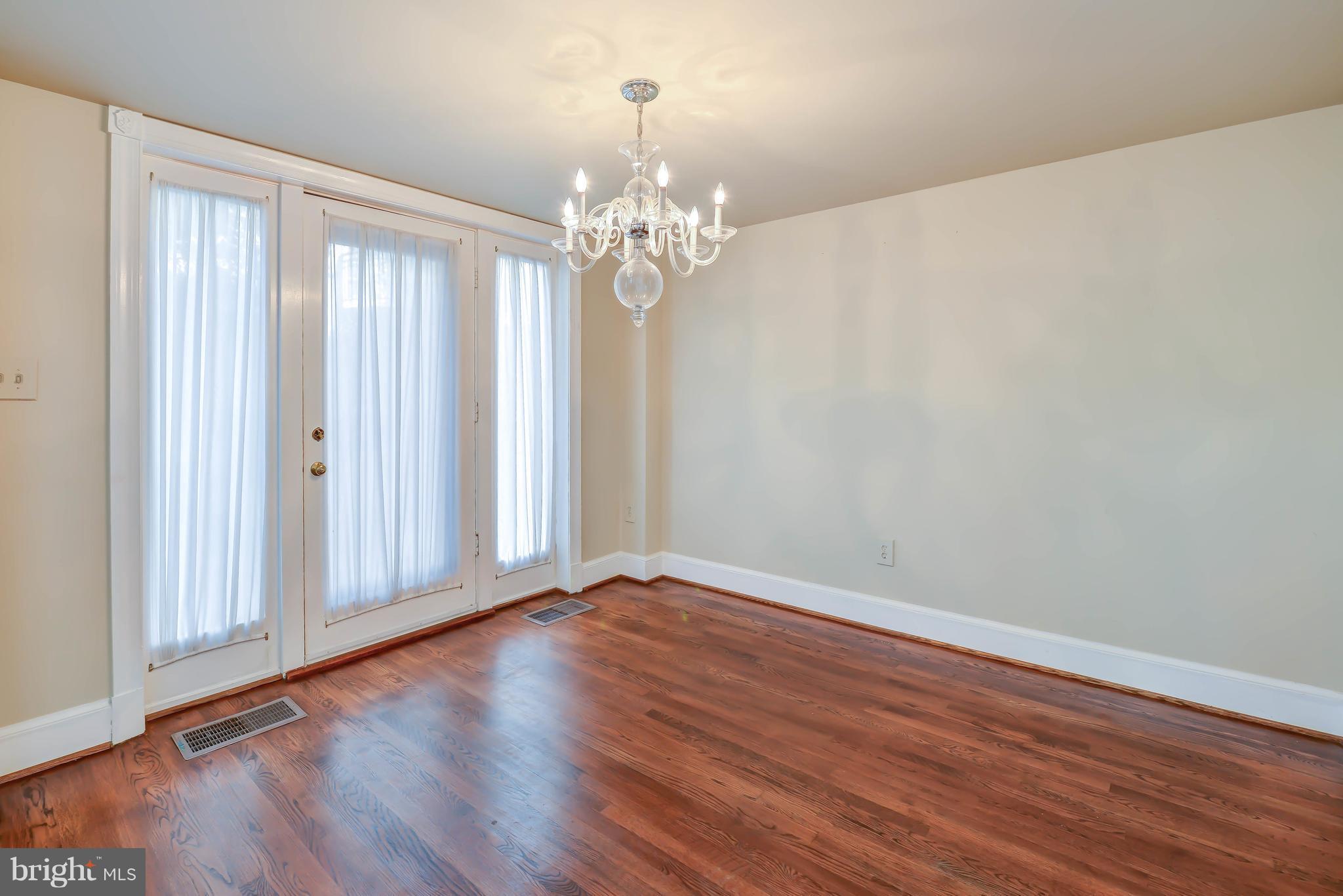 PRINCE STREET CLUB - Residential Lease