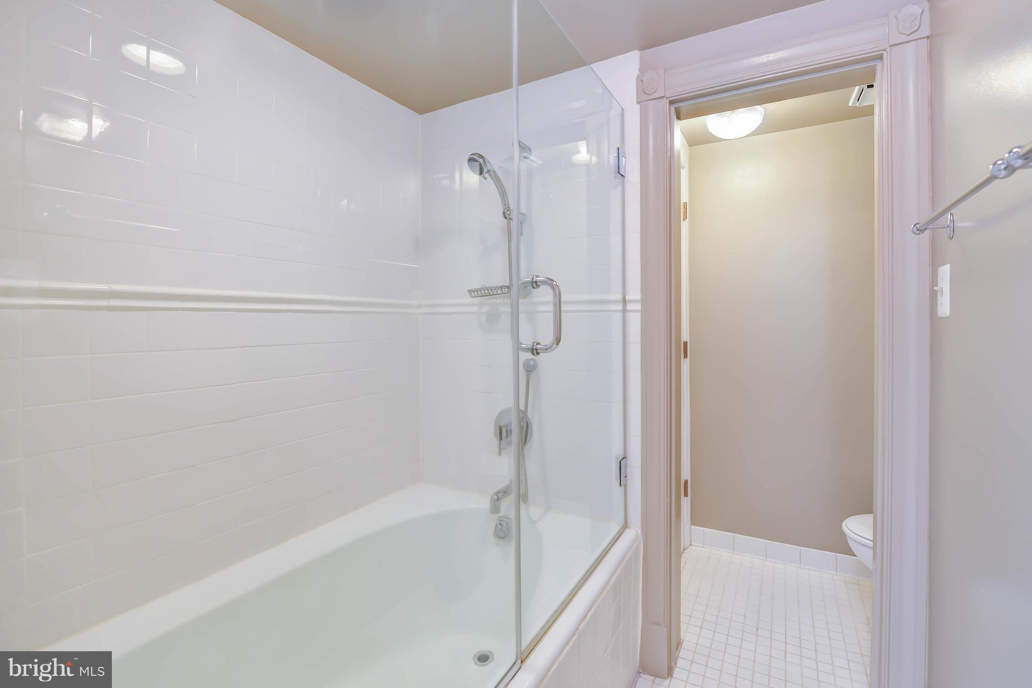 PRINCE STREET CLUB - Residential Lease