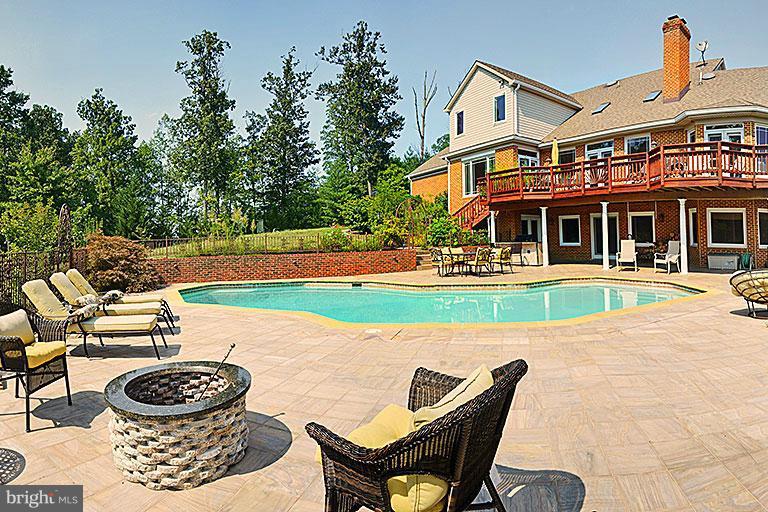 THUMB RUN MT EST - Residential