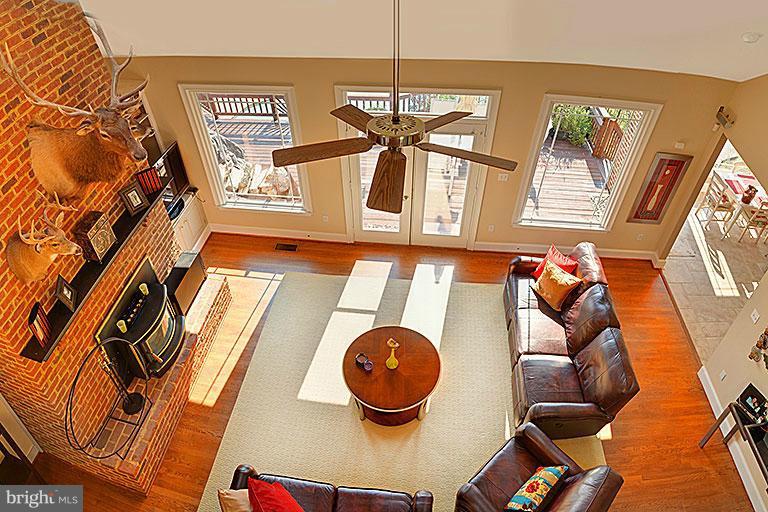 THUMB RUN MT EST - Residential