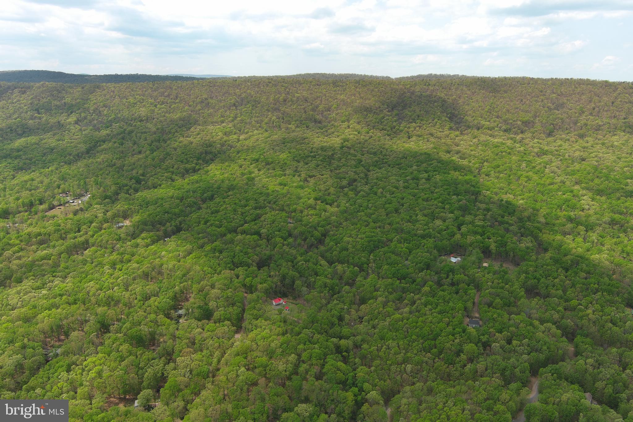 MOUNTAIN VIEW ESTATES - Residential