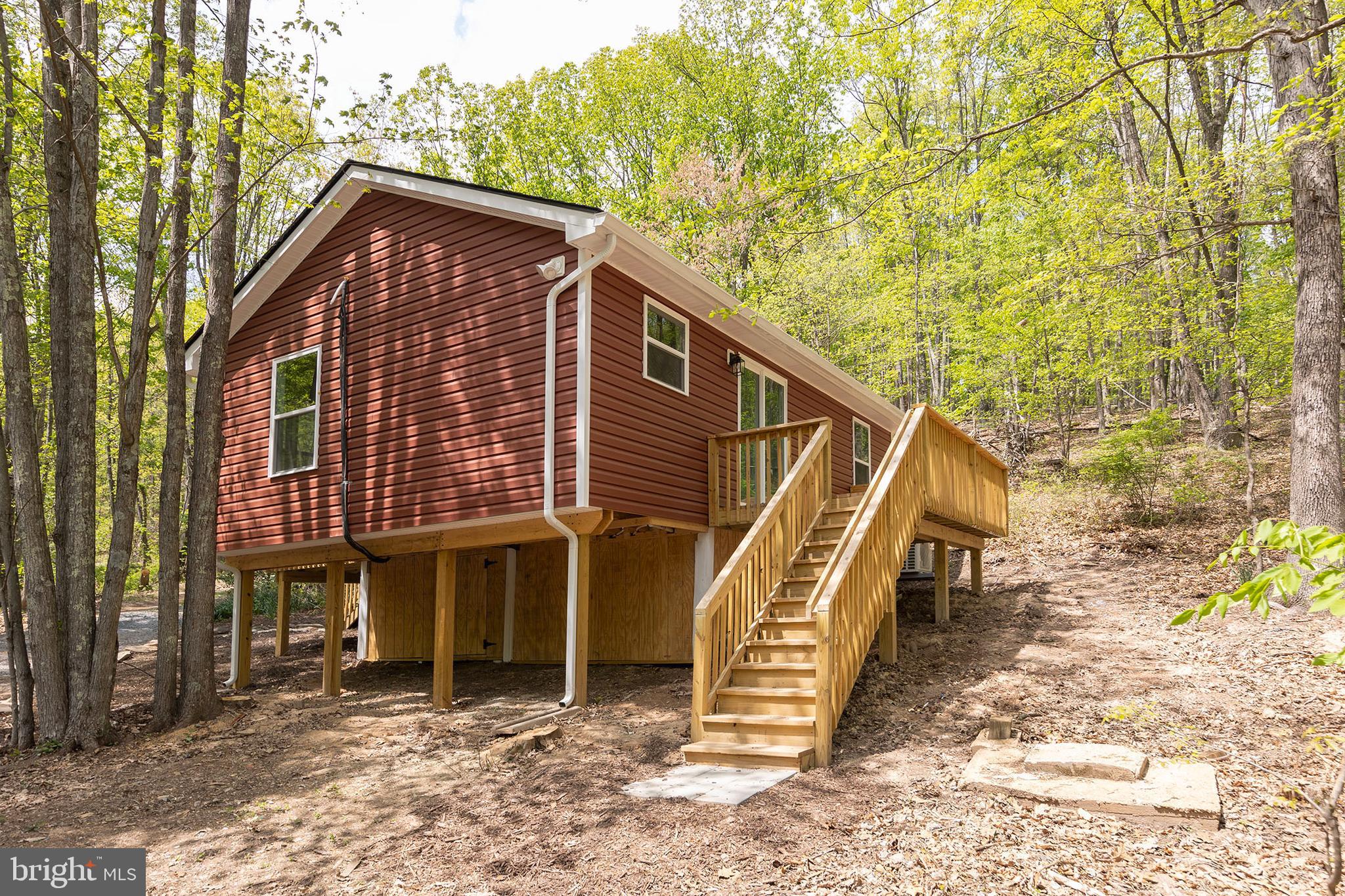 MOUNTAIN VIEW ESTATES - Residential