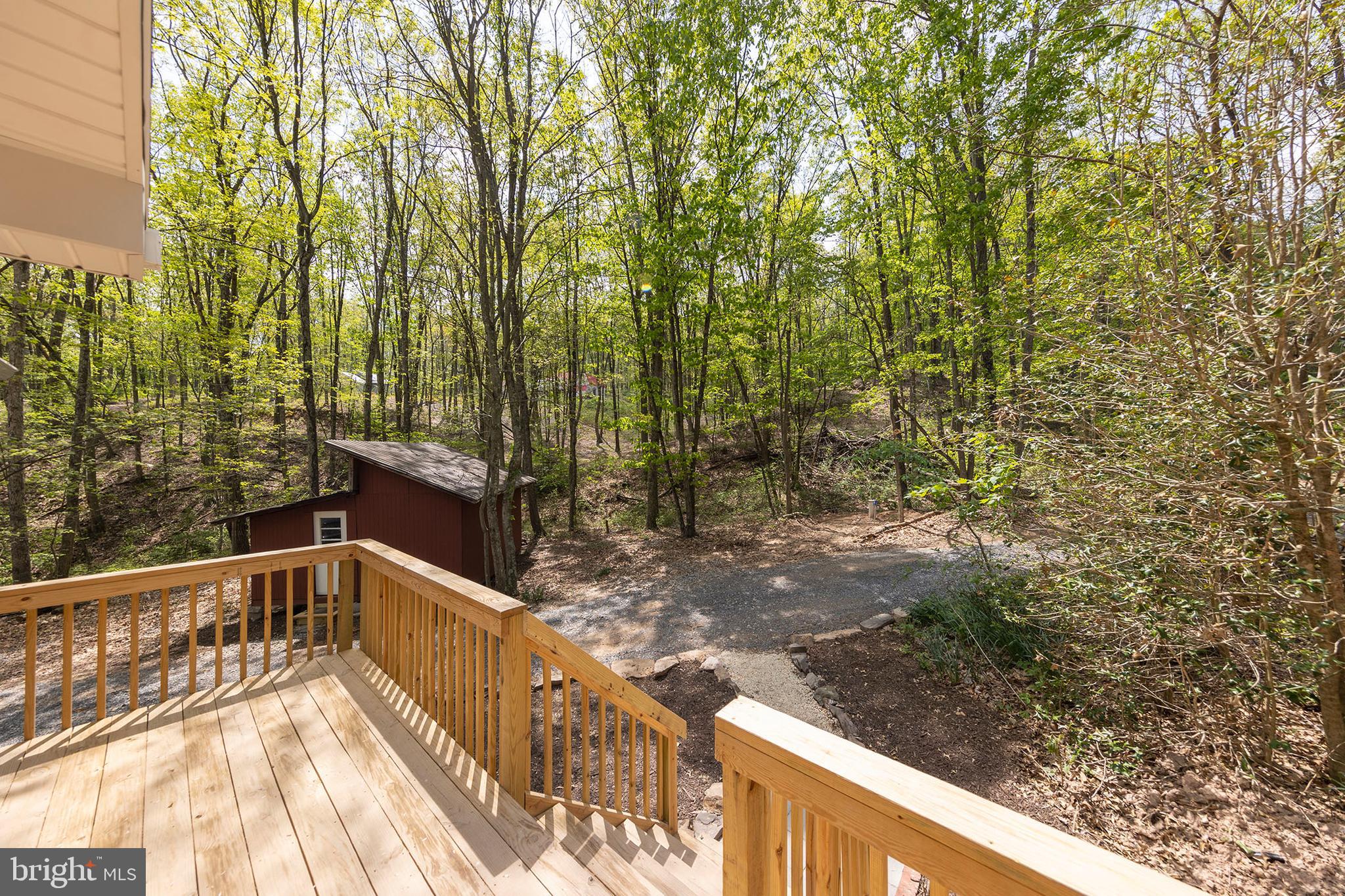 MOUNTAIN VIEW ESTATES - Residential