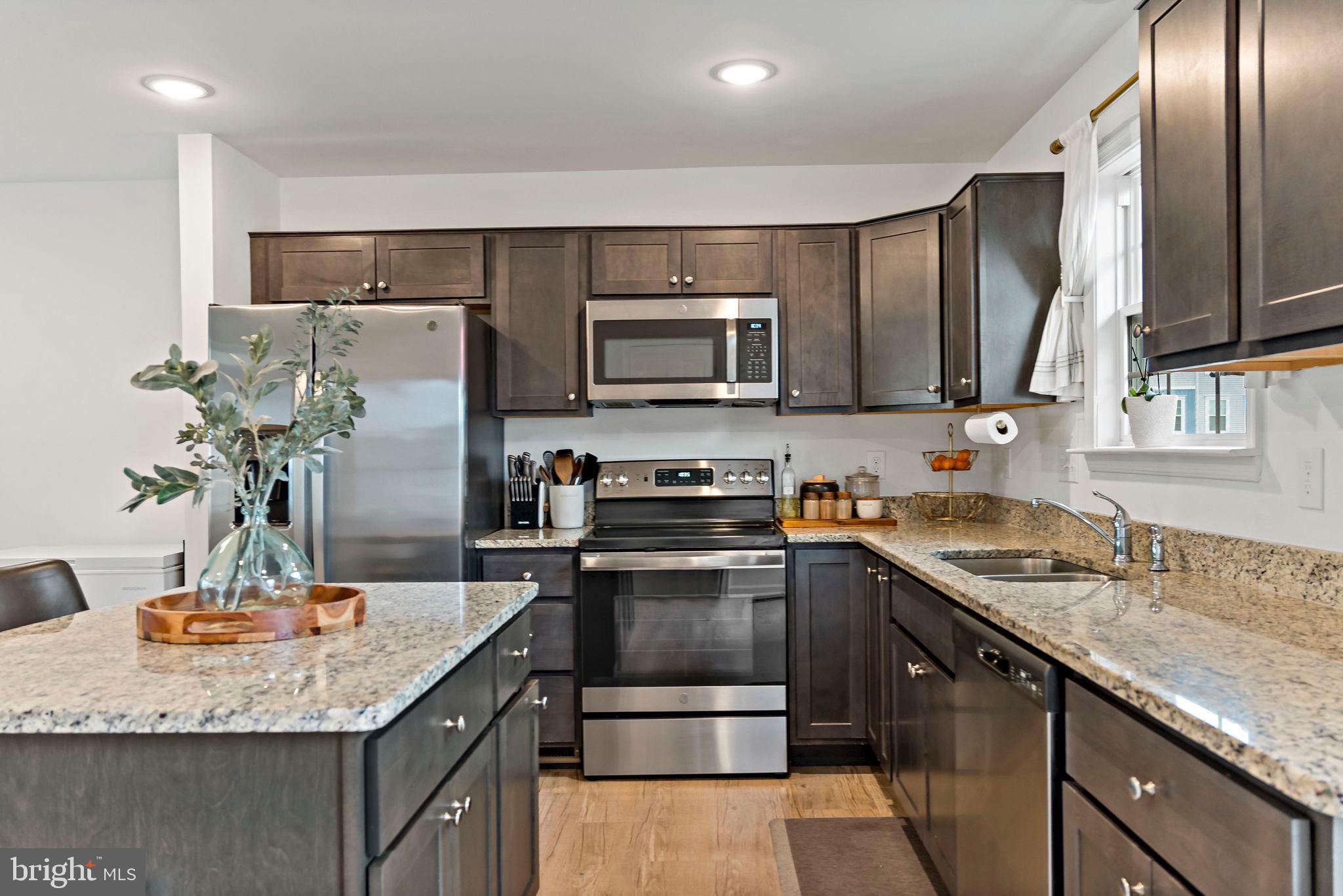 BRIDLE CREEK - Residential