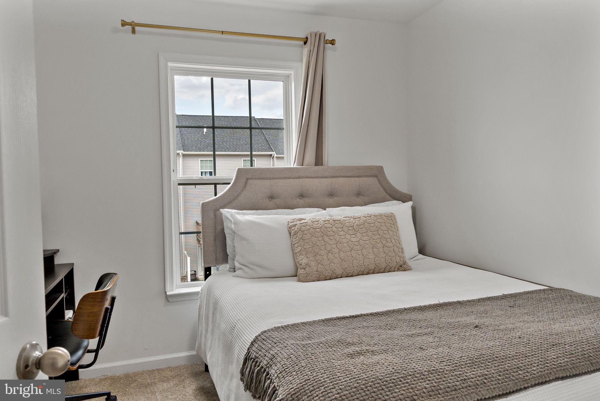 BRIDLE CREEK - Residential