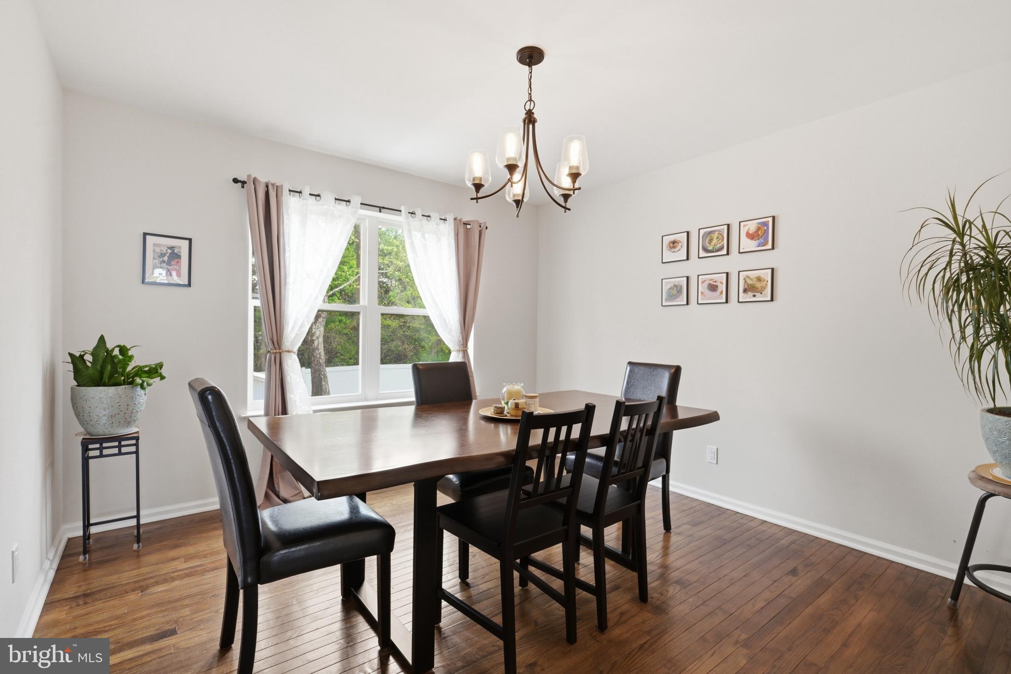 207 COBBLEFIELD COURT E