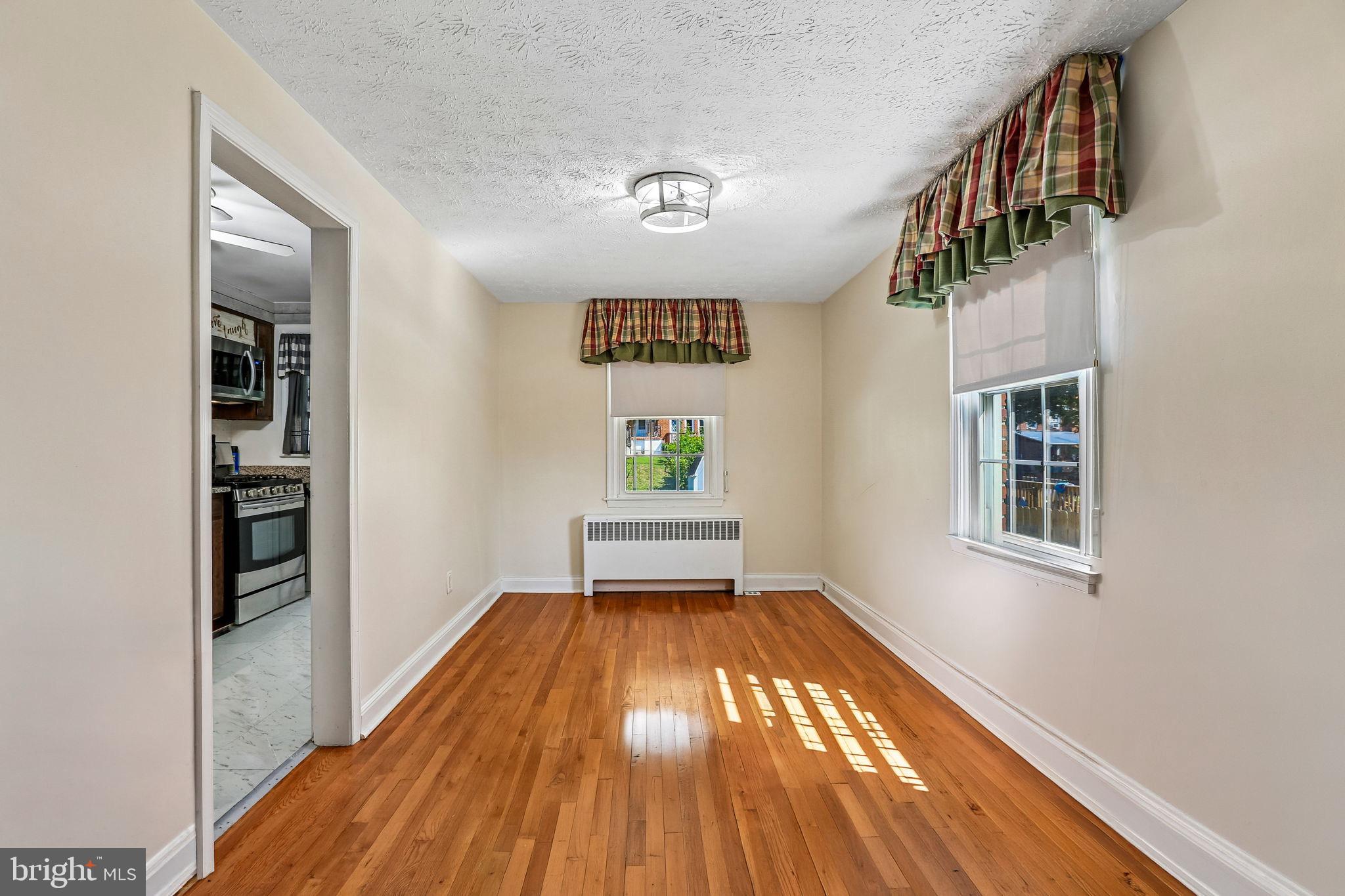 3649 MACTAVISH AVENUE