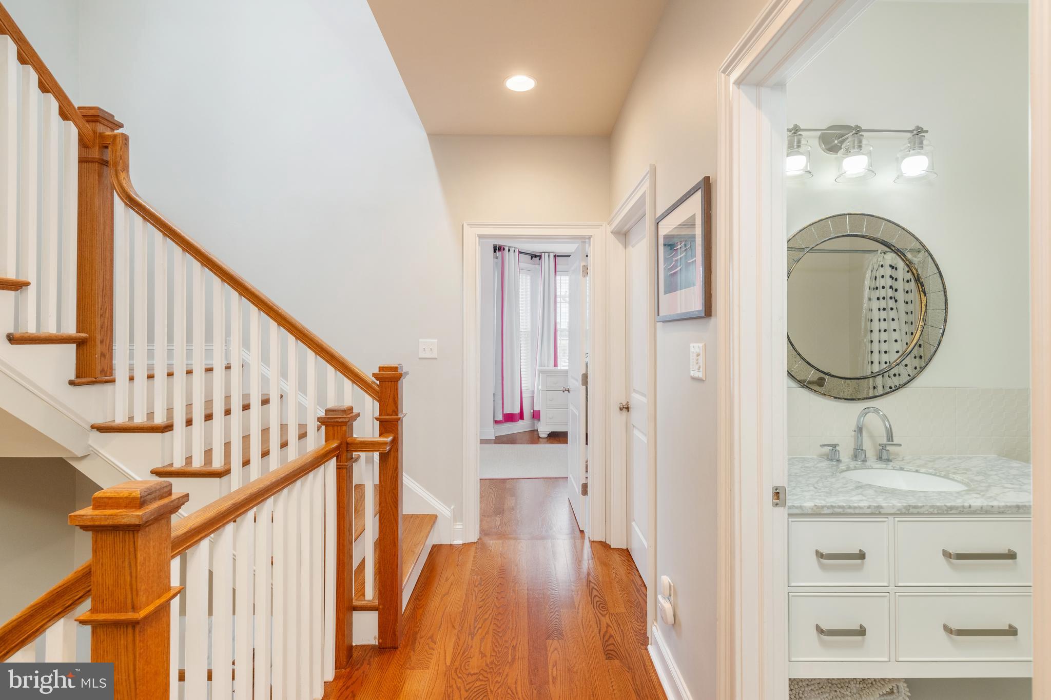 FAIRMOUNT - Residential