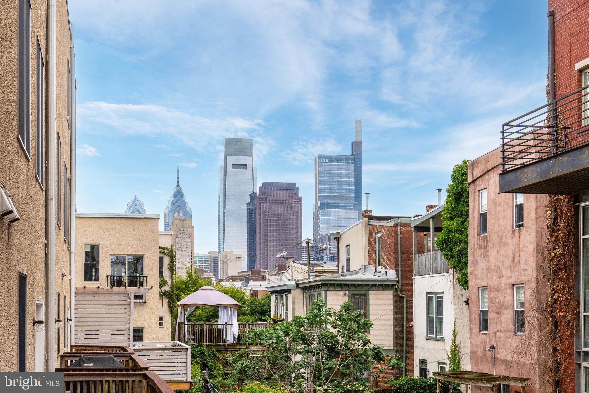 FAIRMOUNT - Residential