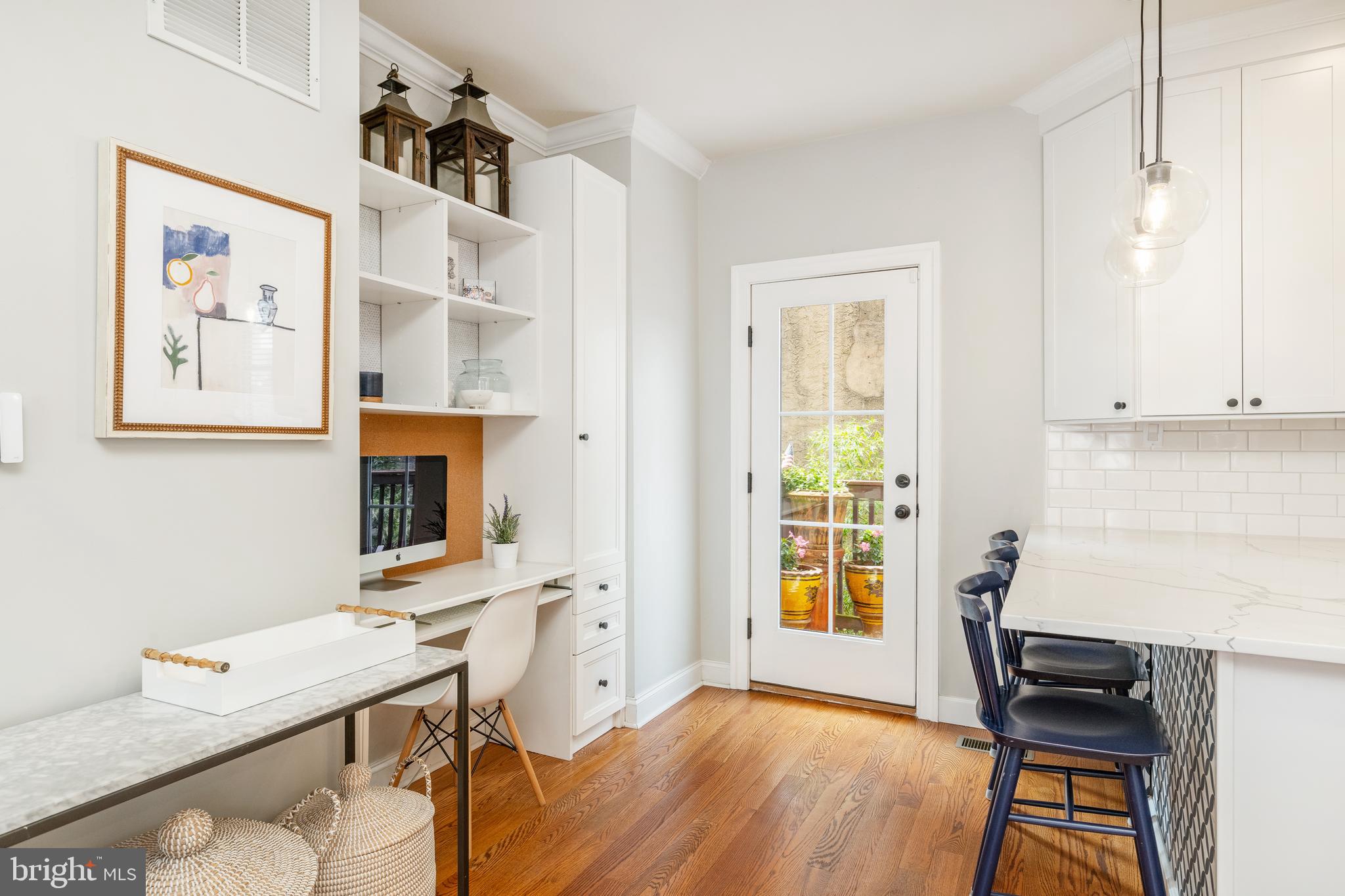 FAIRMOUNT - Residential