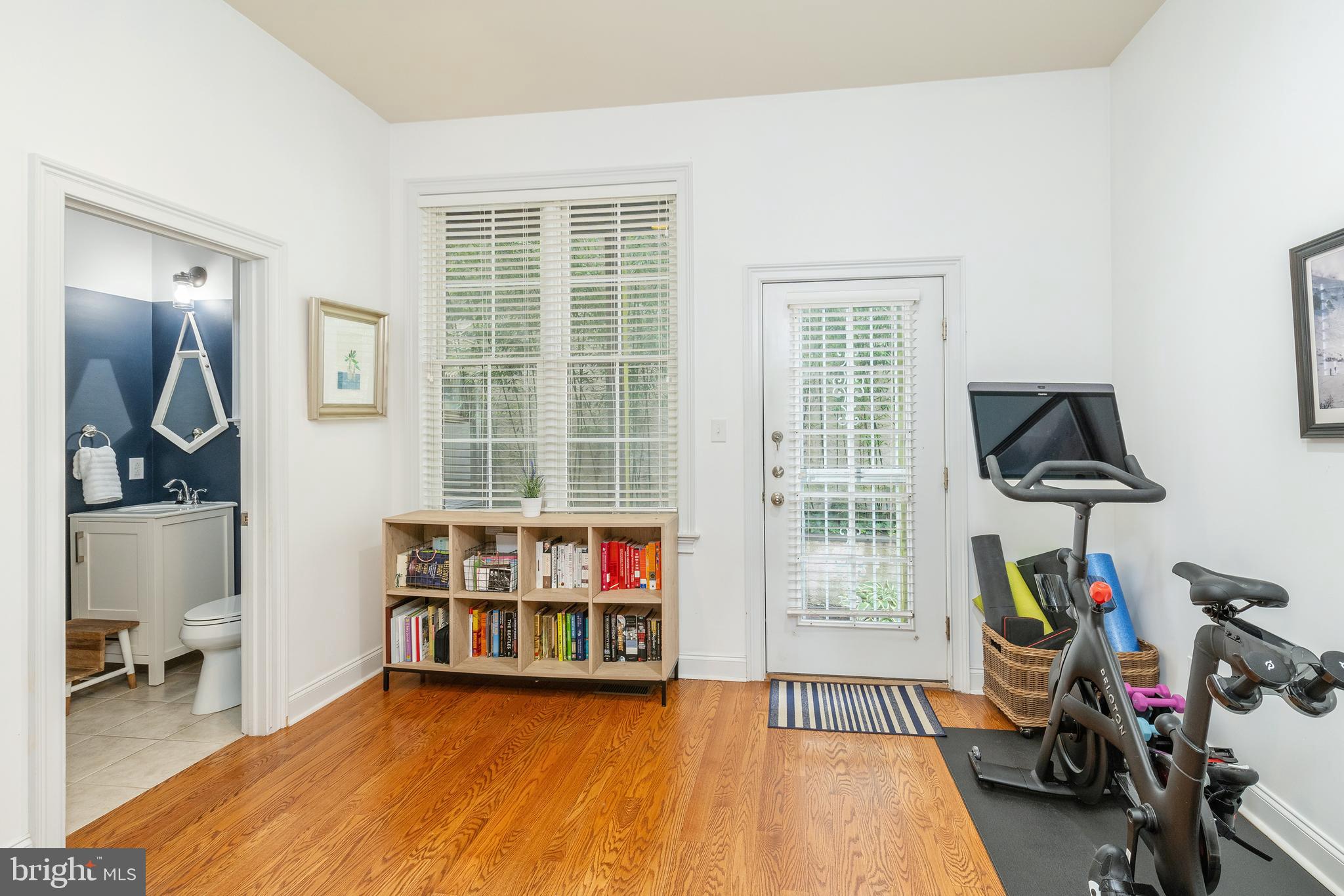 FAIRMOUNT - Residential