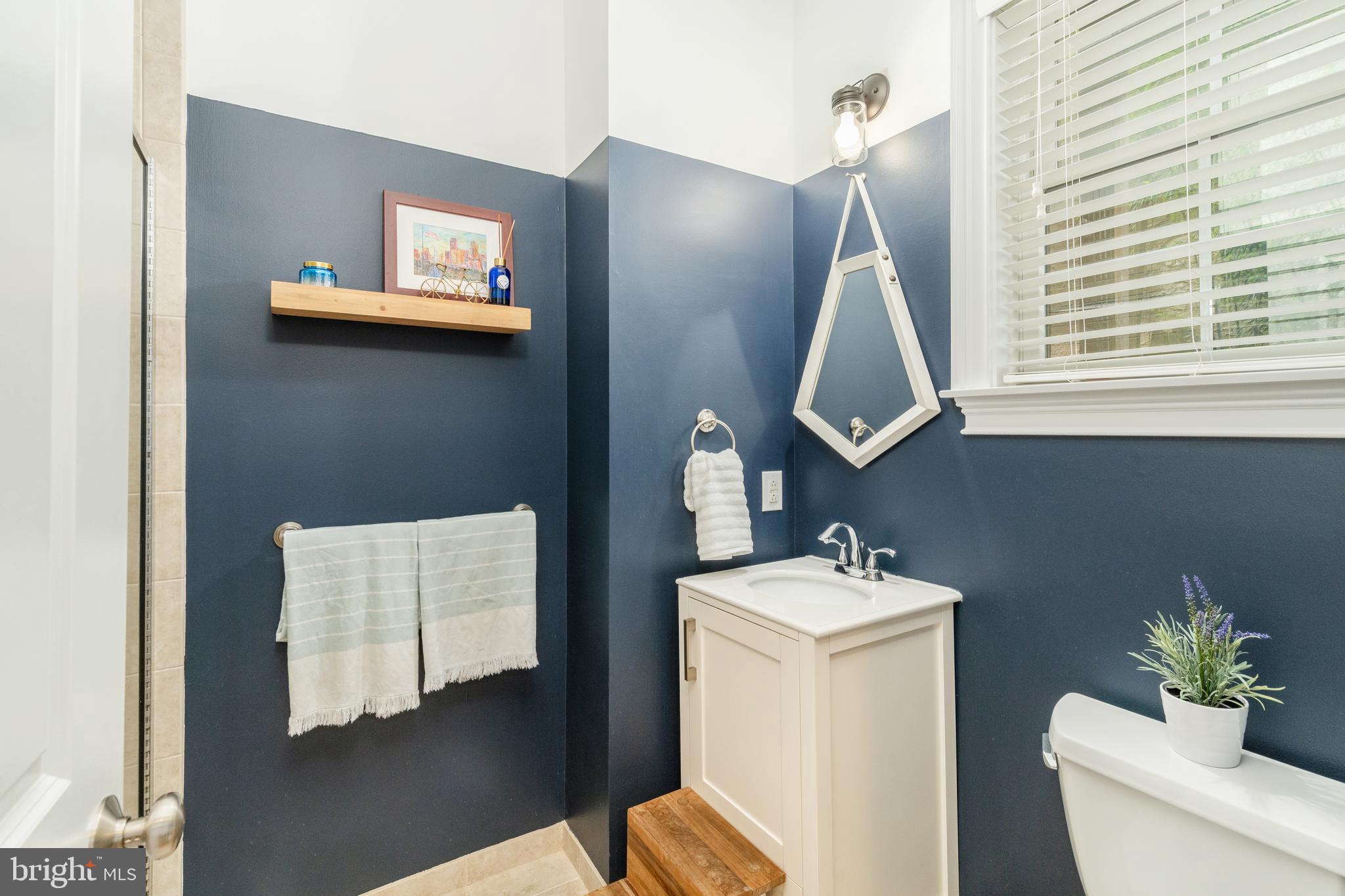 FAIRMOUNT - Residential