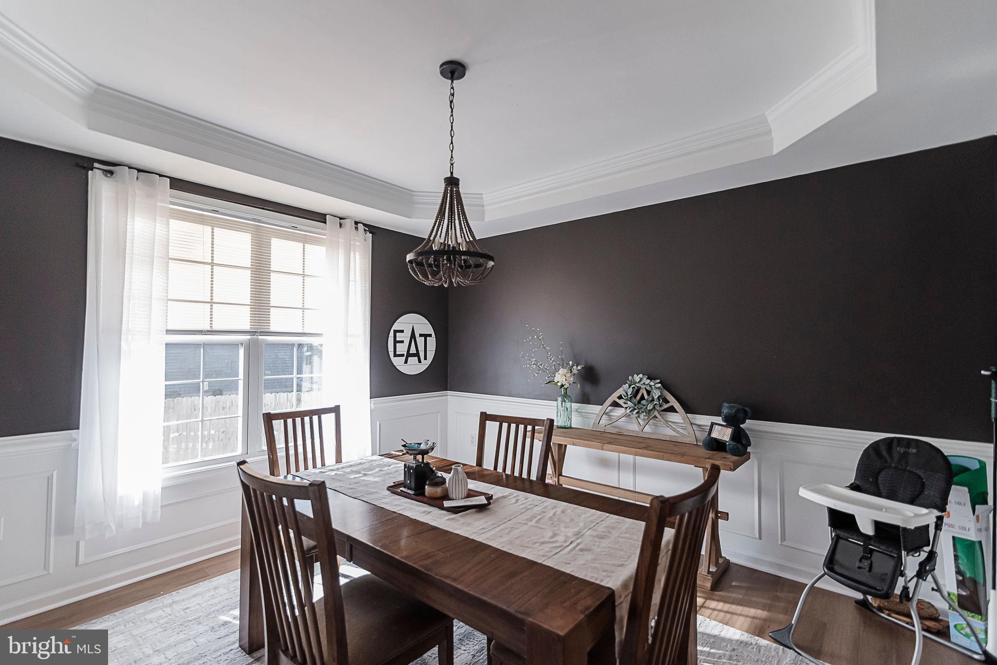 CRESTFIELD - Residential