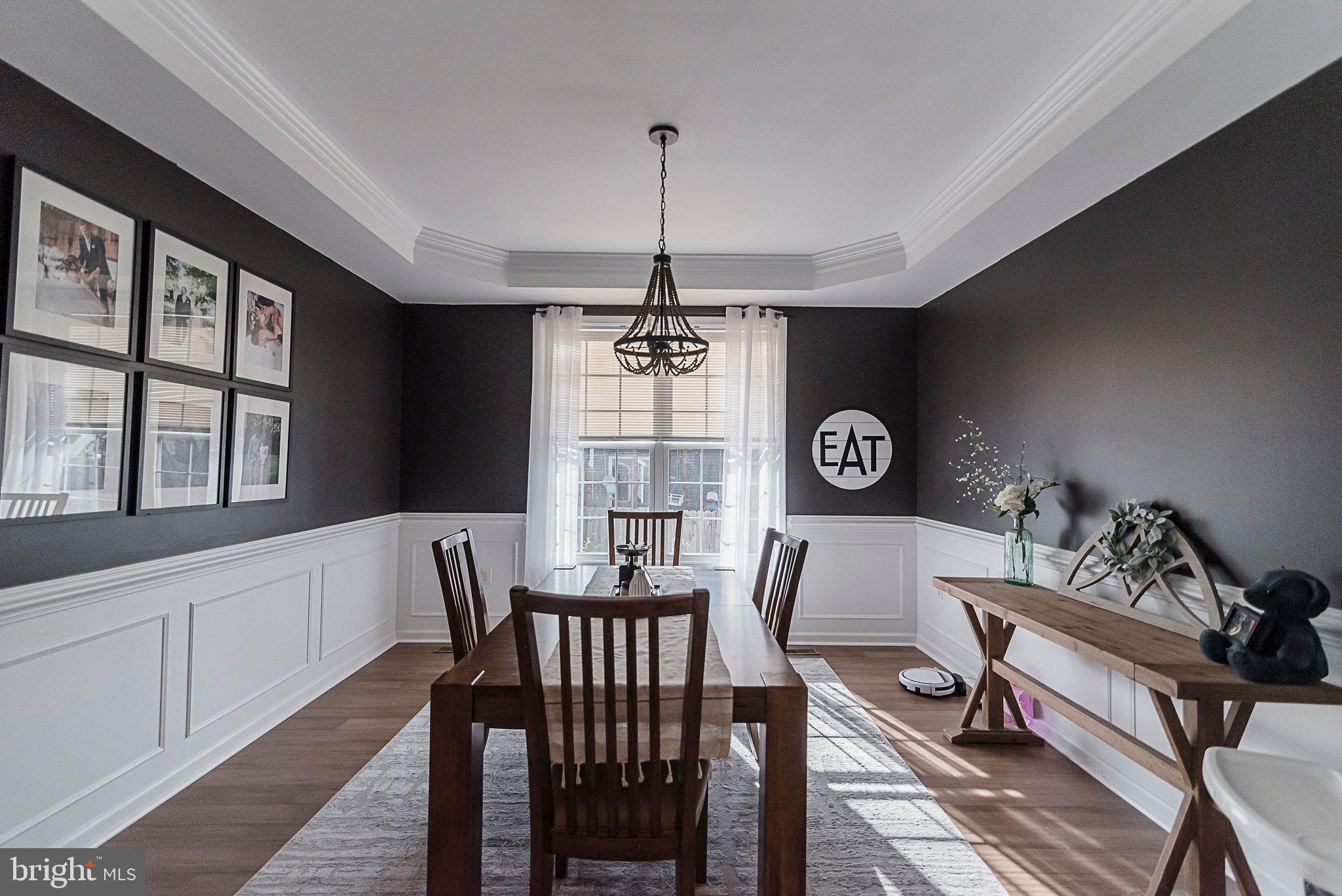 CRESTFIELD - Residential