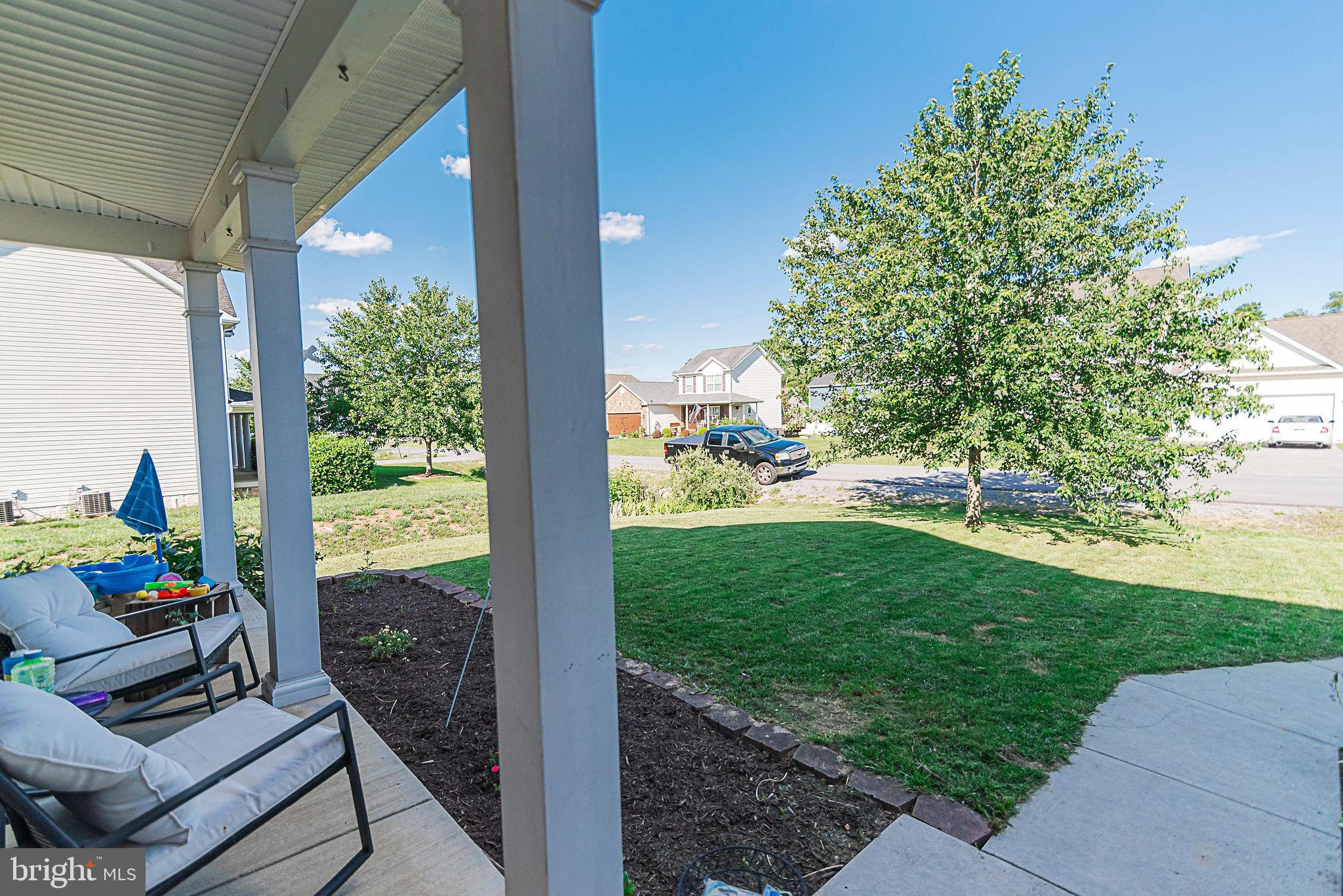 CRESTFIELD - Residential