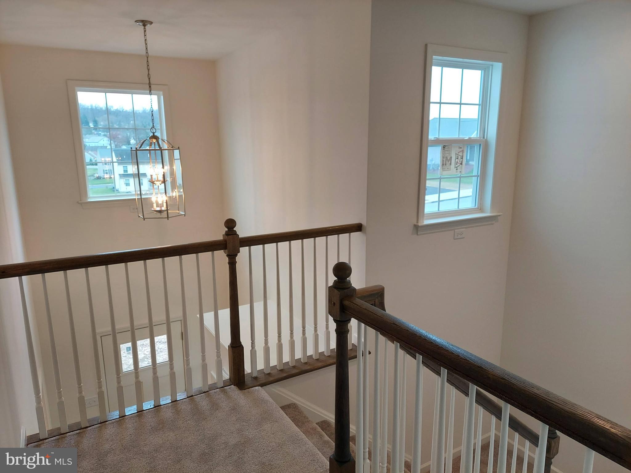 EAGLES VIEW - Residential