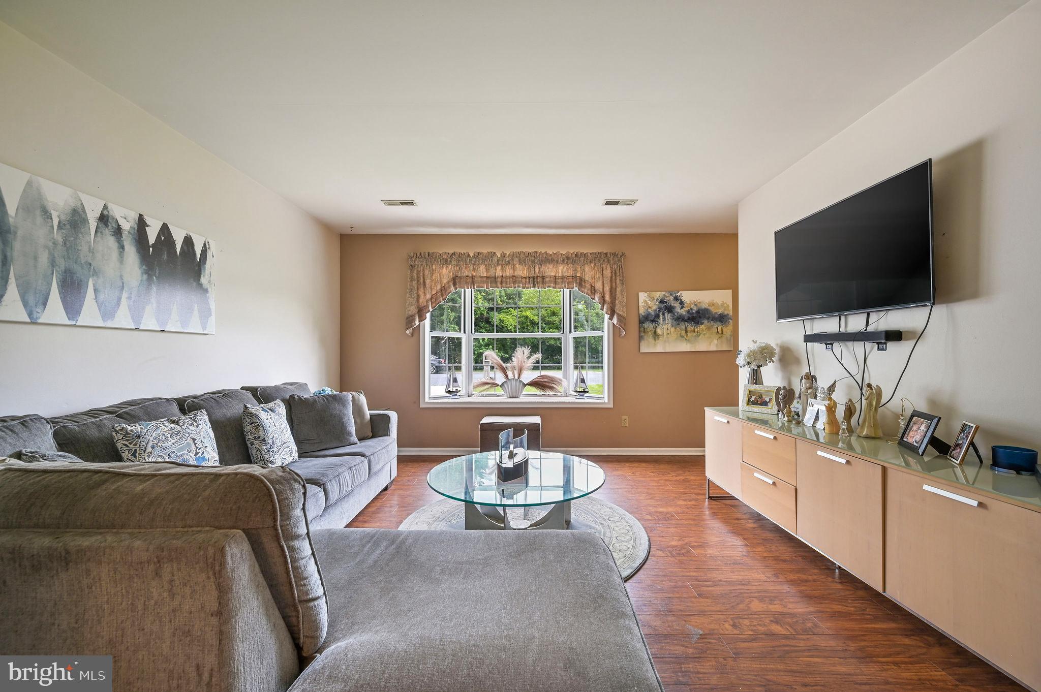 178 CARLISLE DRIVE