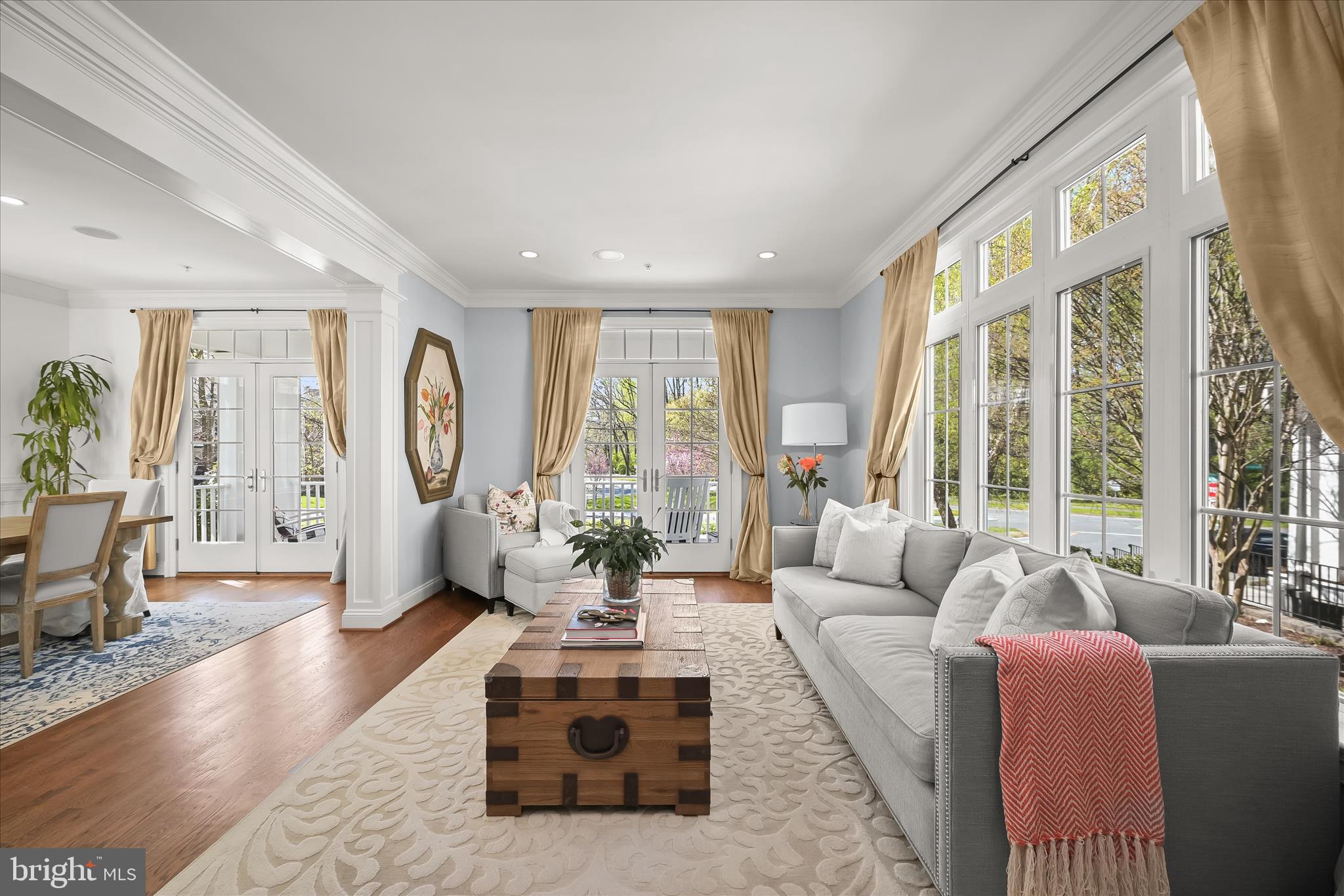 BRADLEY HILLS - Residential